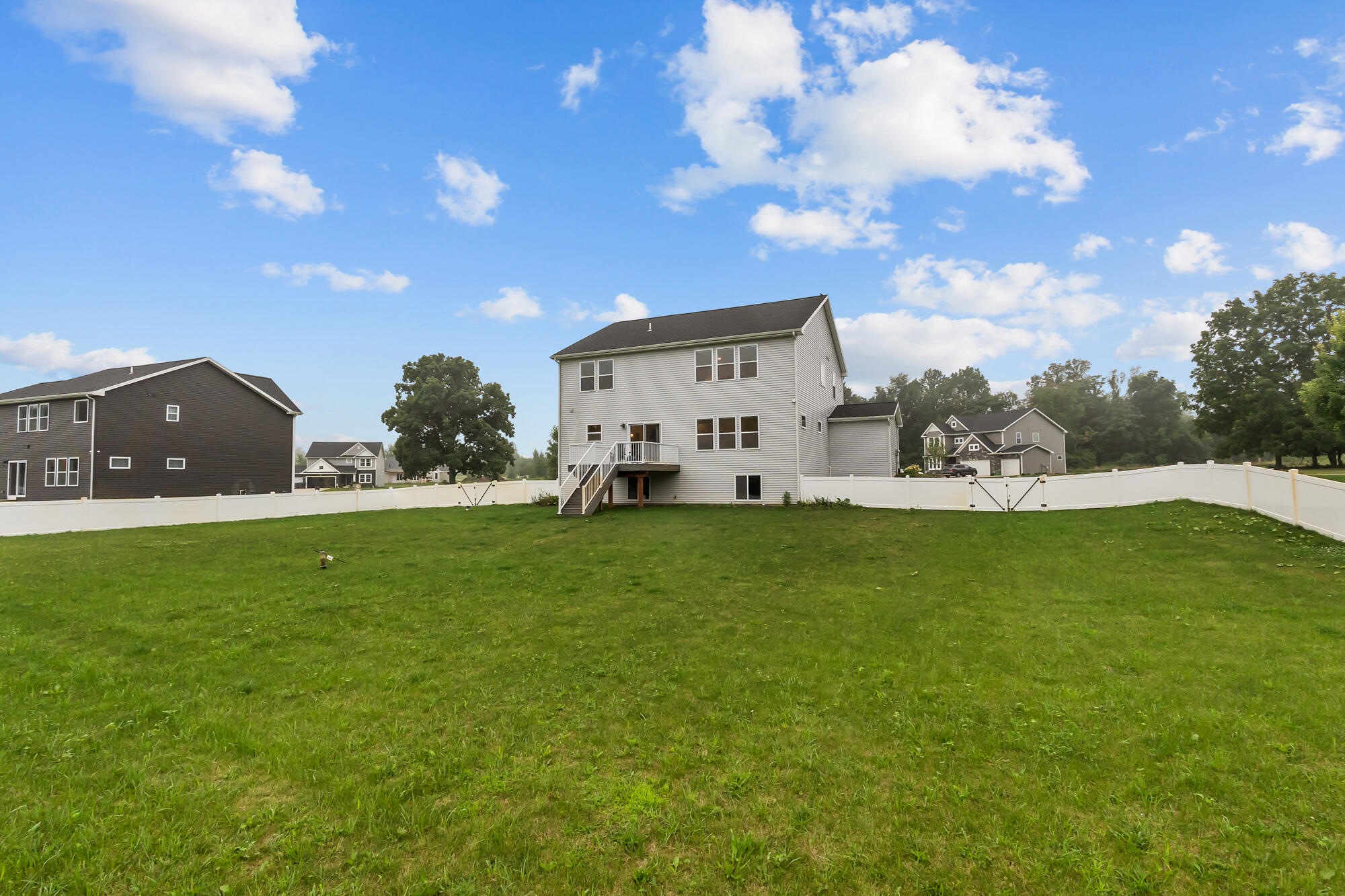 137 Tiger Lillie Lane Niles MI 49120