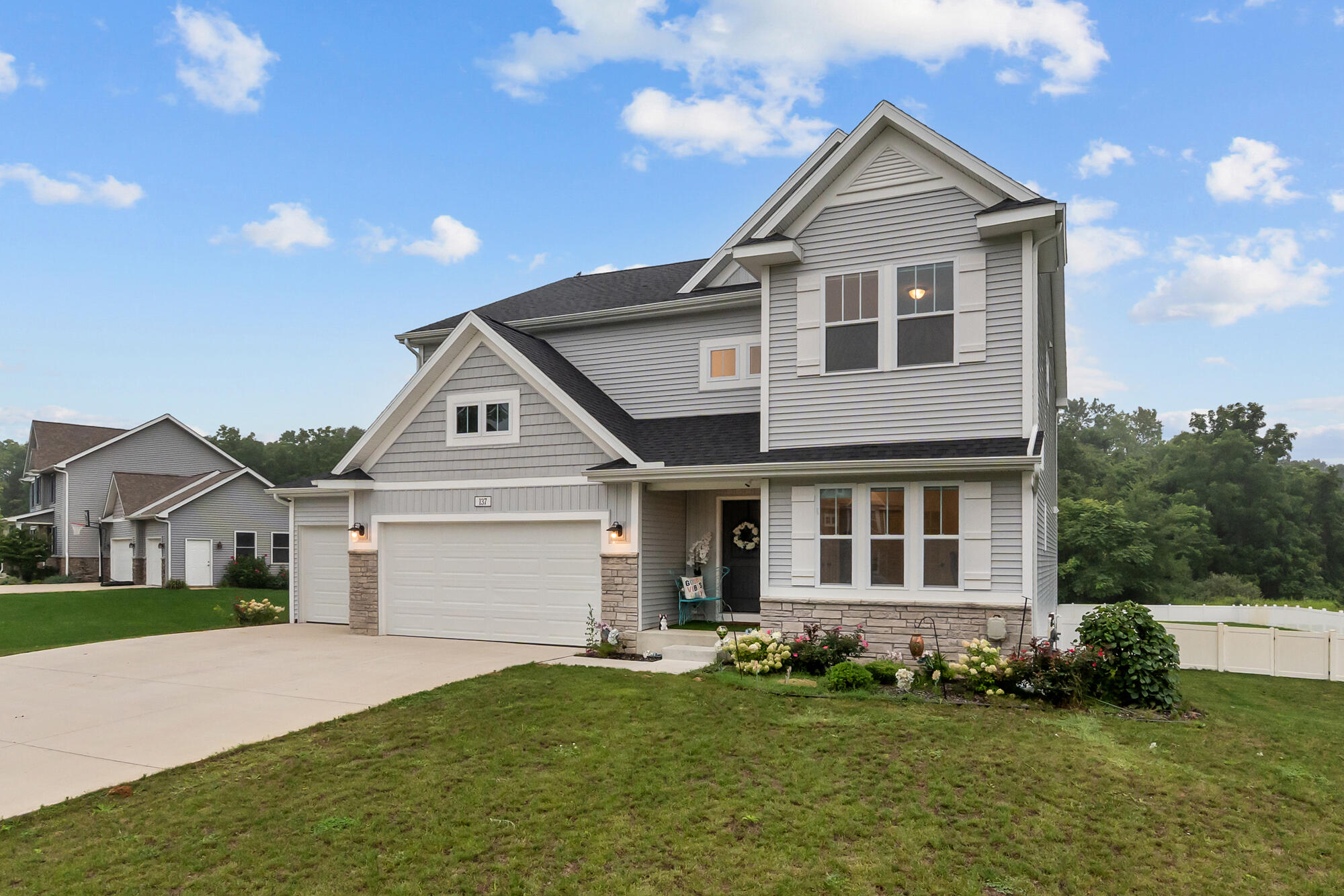 137 Tiger Lillie Lane Niles MI 49120
