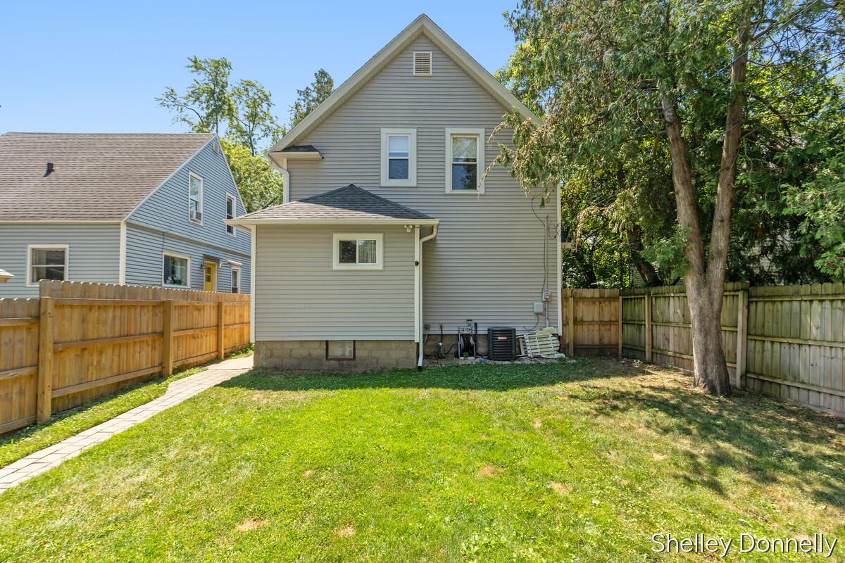 847 Innes Street NE Grand Rapids MI 49503