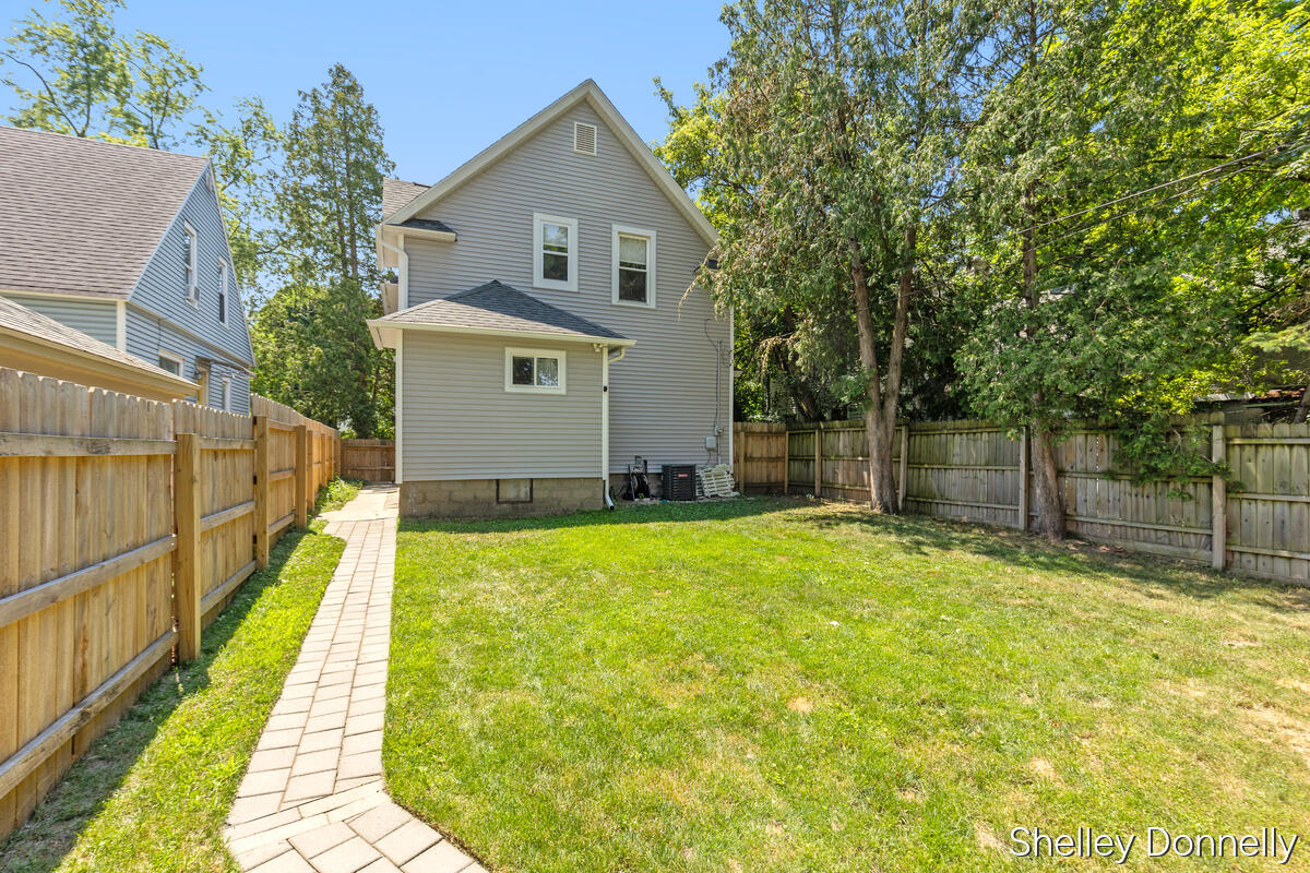 847 Innes Street NE Grand Rapids MI 49503
