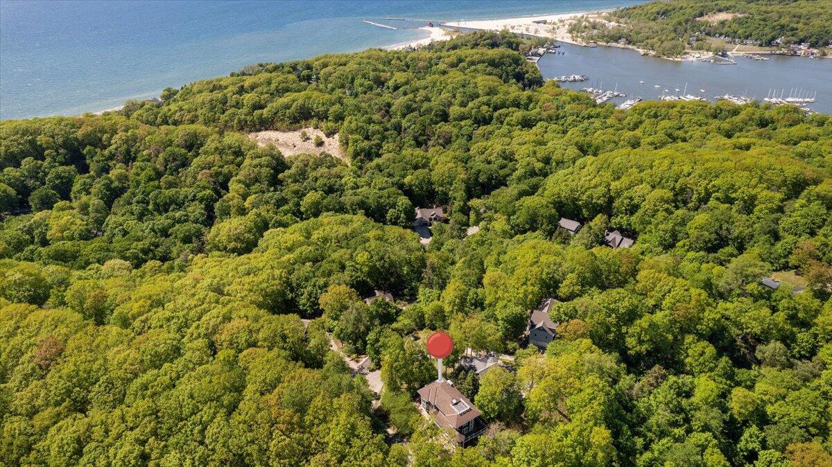 4679 Forest Ridge Drive Holland MI 49423