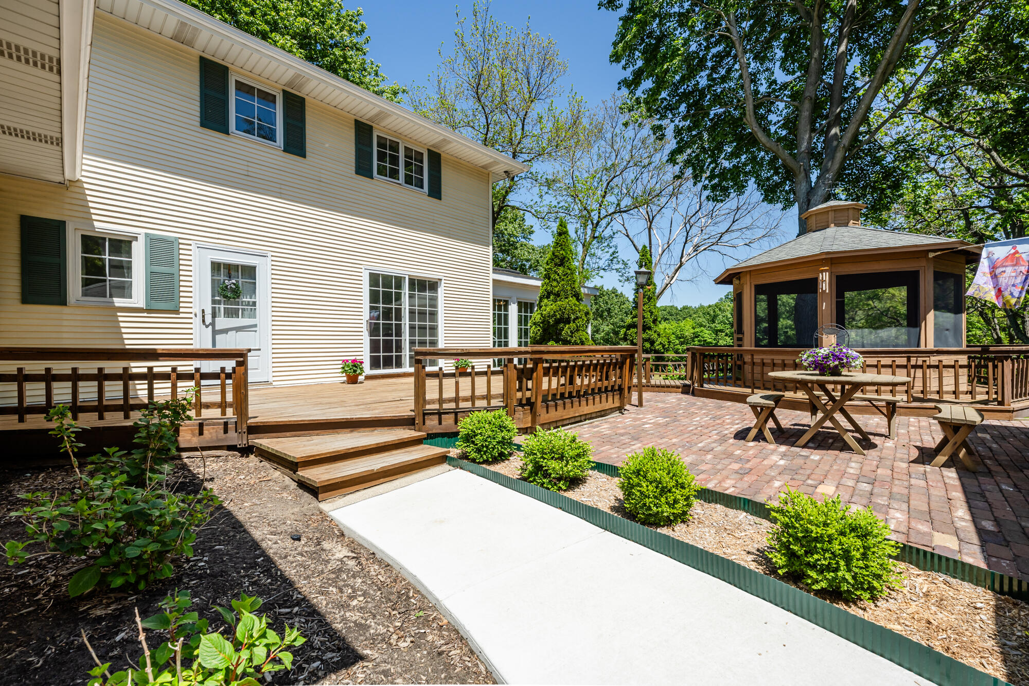 5221 Ridge Road Stevensville MI 49127
