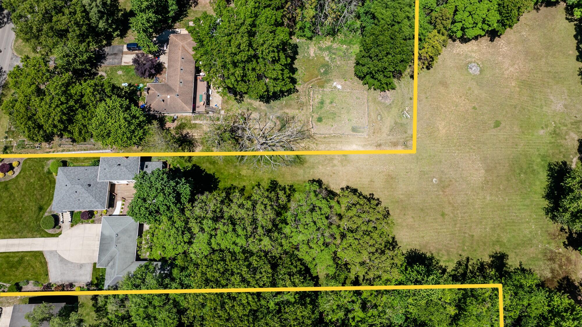 5221 Ridge Road Stevensville MI 49127