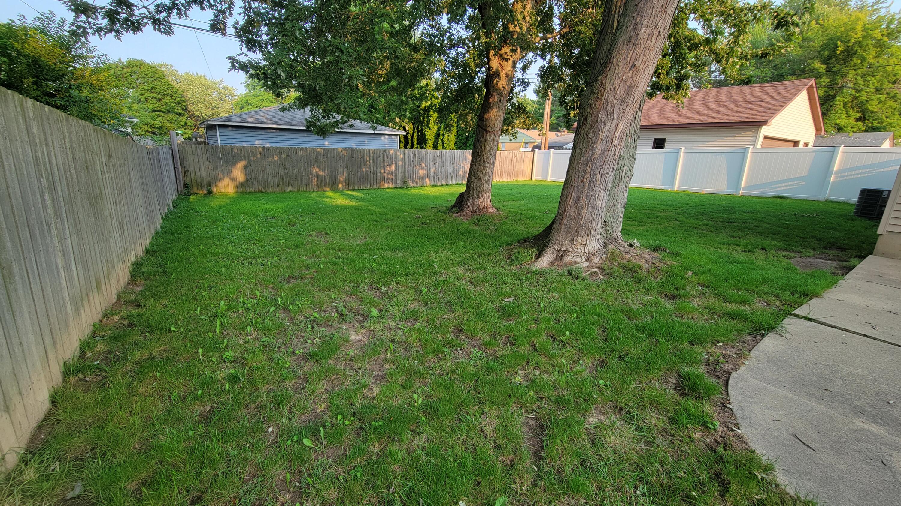 512 Faircrest Avenue NW Grand Rapids MI 49534