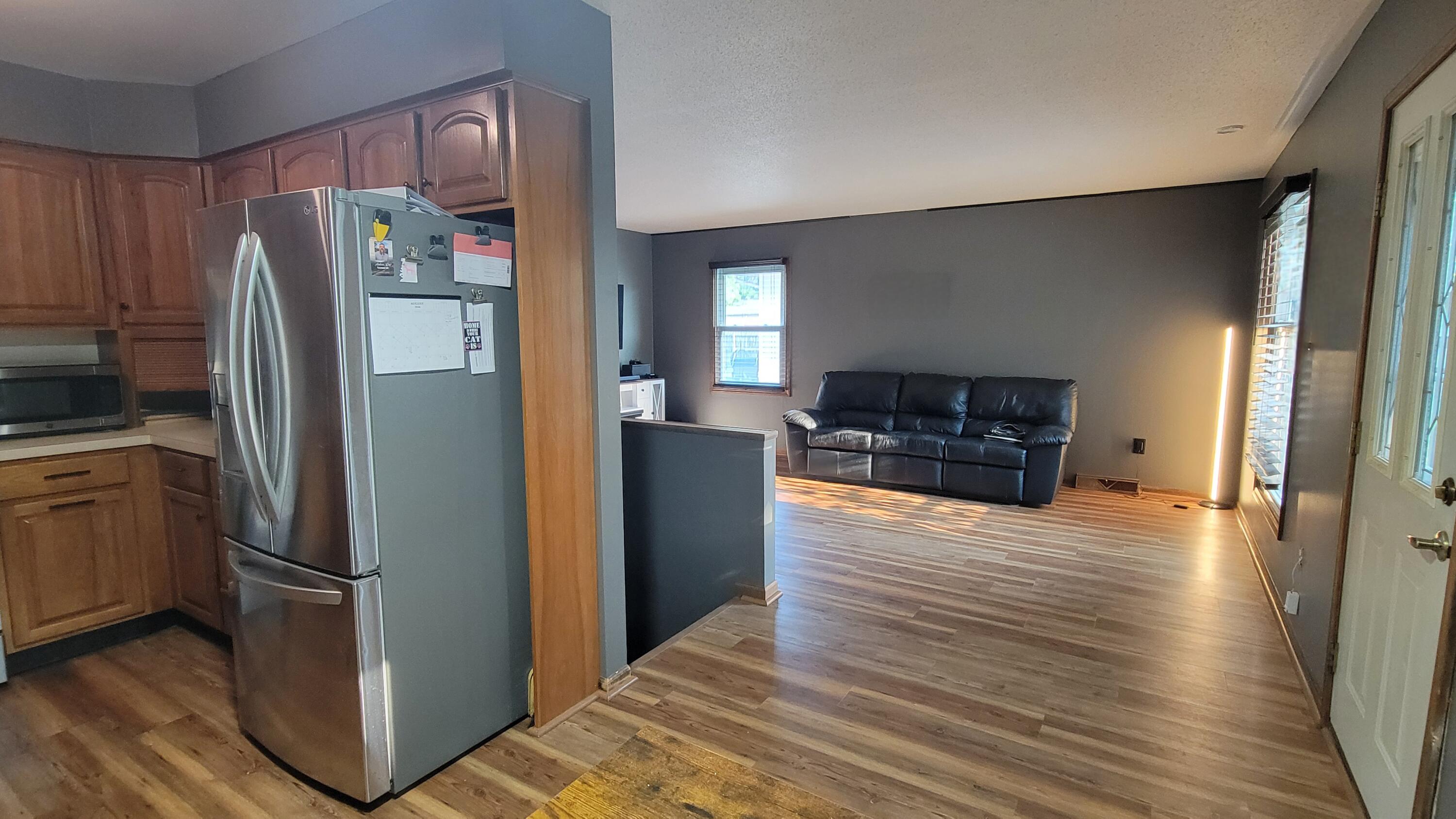 512 Faircrest Avenue NW Grand Rapids MI 49534