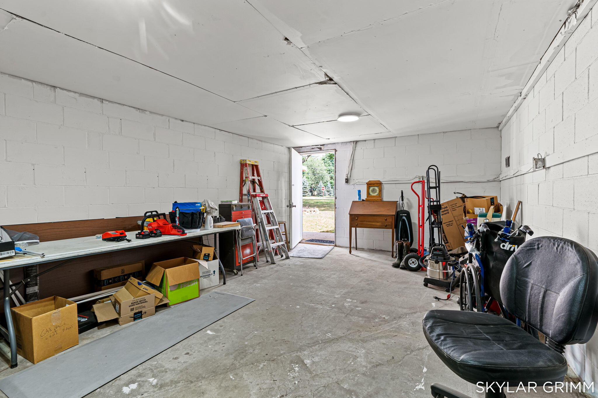 5690 Olsen Avenue Muskegon MI 49442