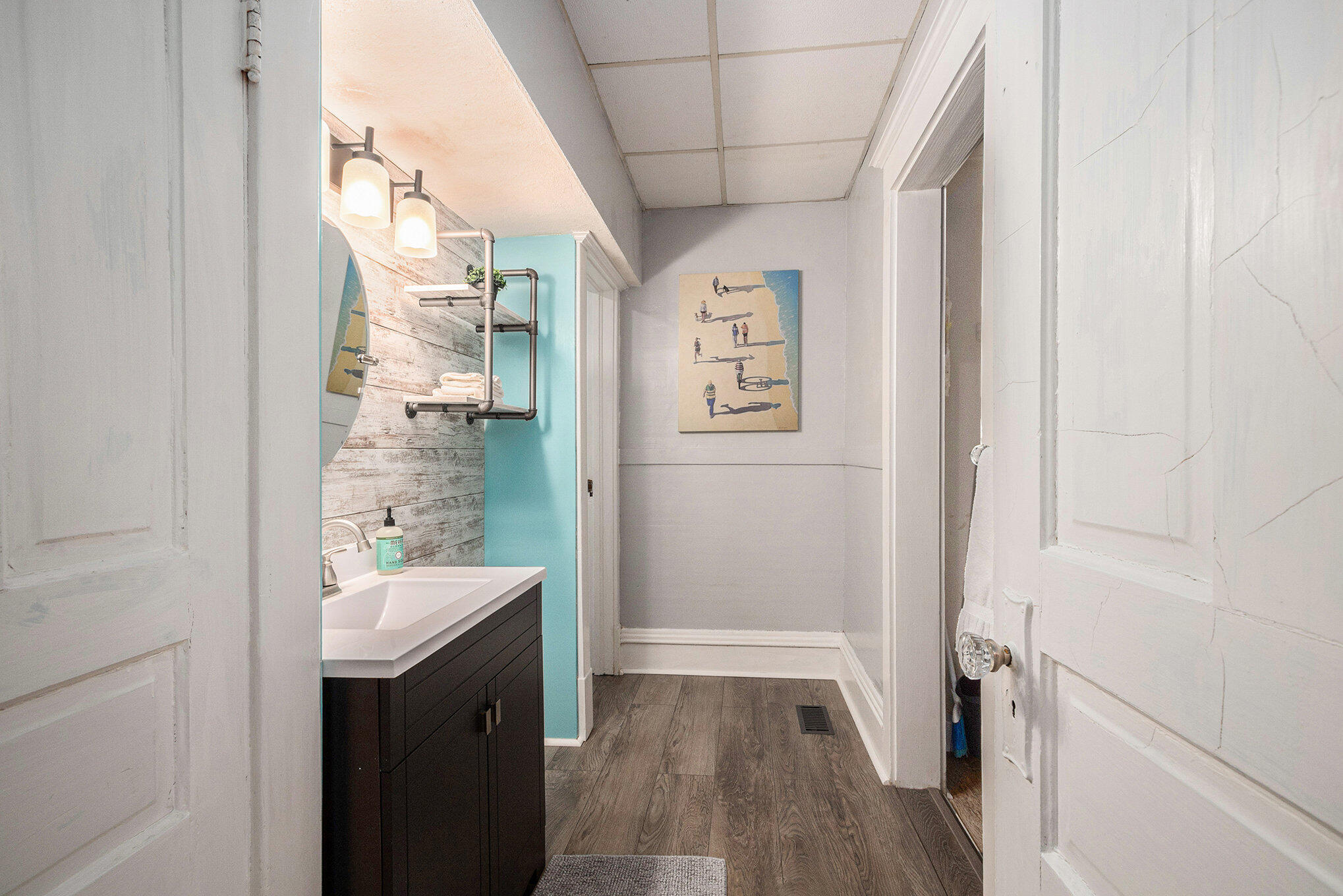 22 W Ash Street Three Oaks MI 49128