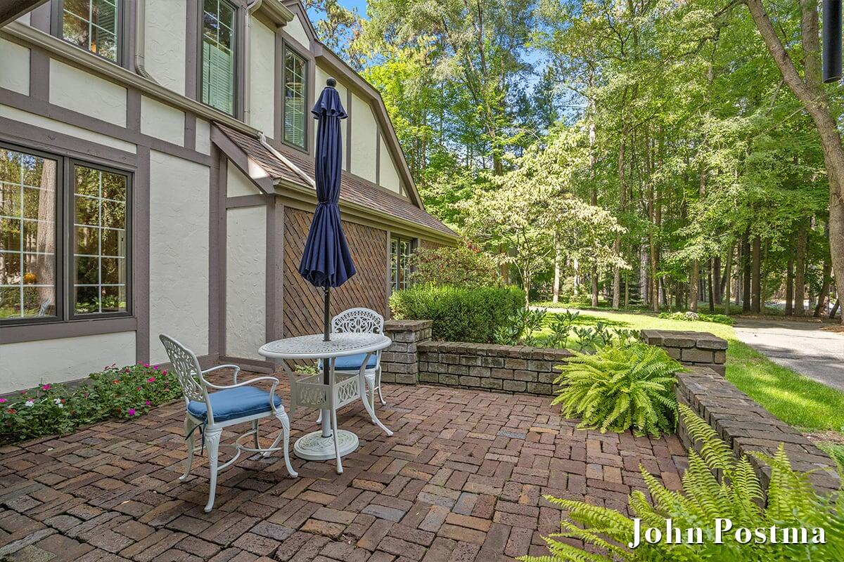 7340 Oliver Woods Drive SE Grand Rapids MI 49546