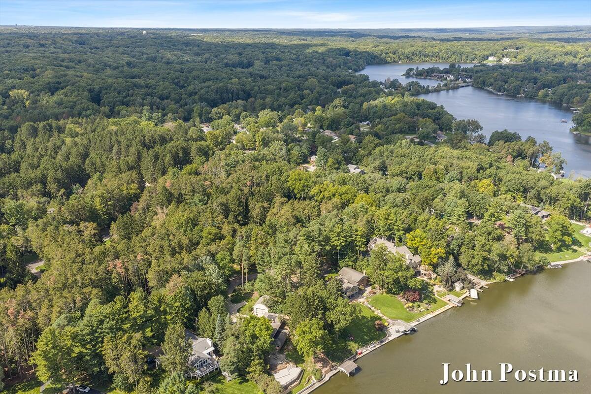 7340 Oliver Woods Drive SE Grand Rapids MI 49546