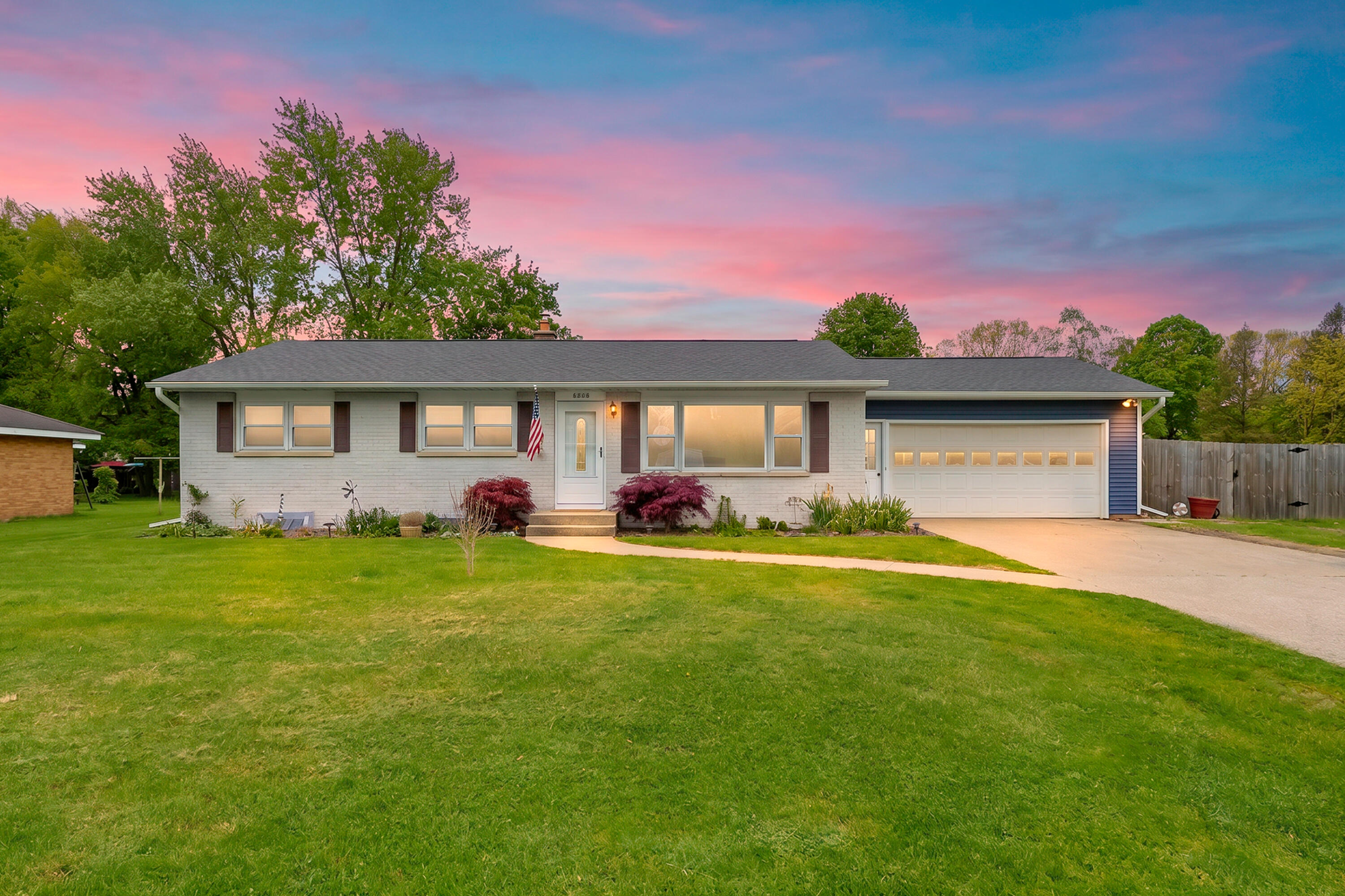 6806 Oakland Drive Portage MI 49024