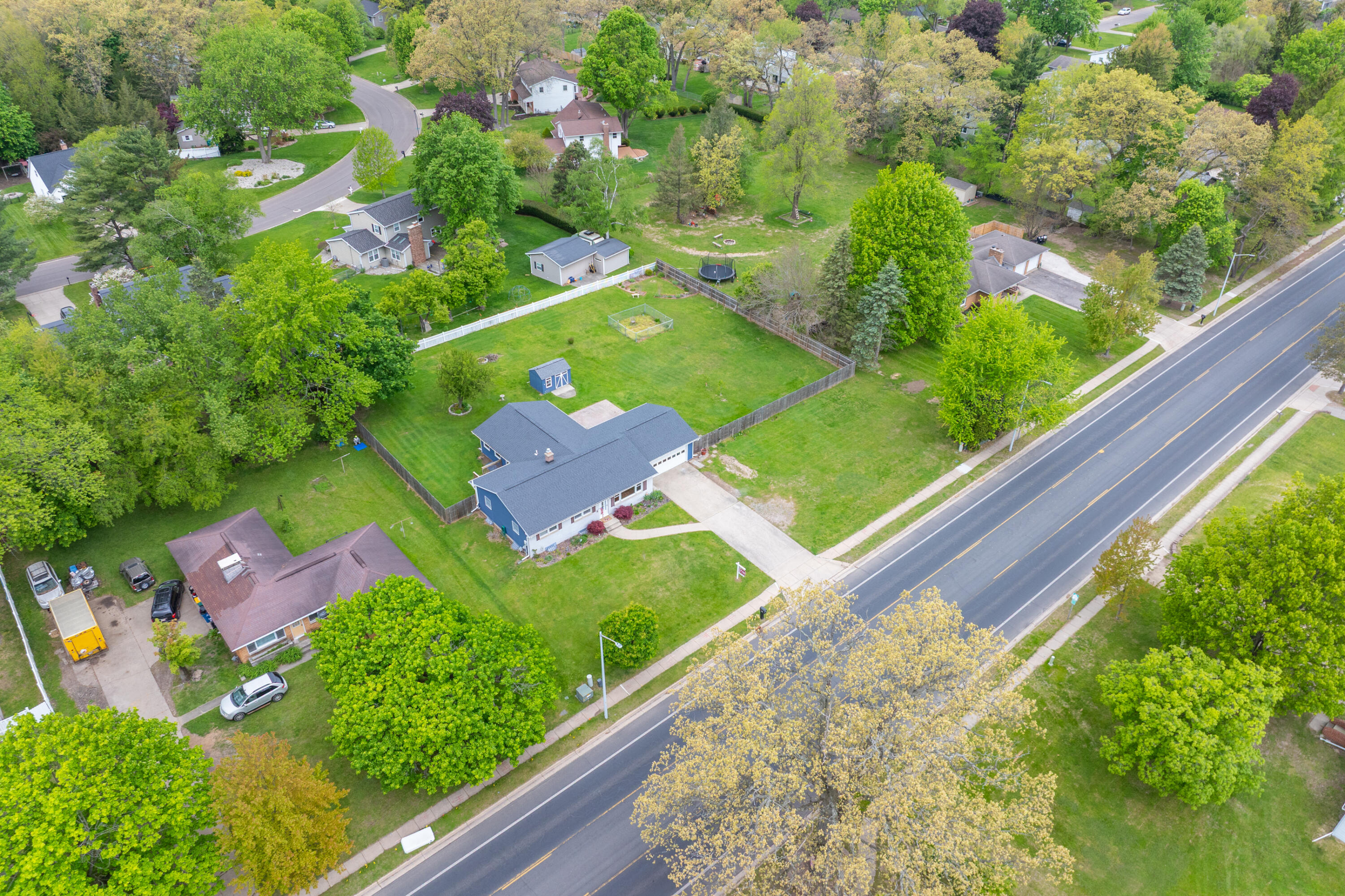 6806 Oakland Drive Portage MI 49024