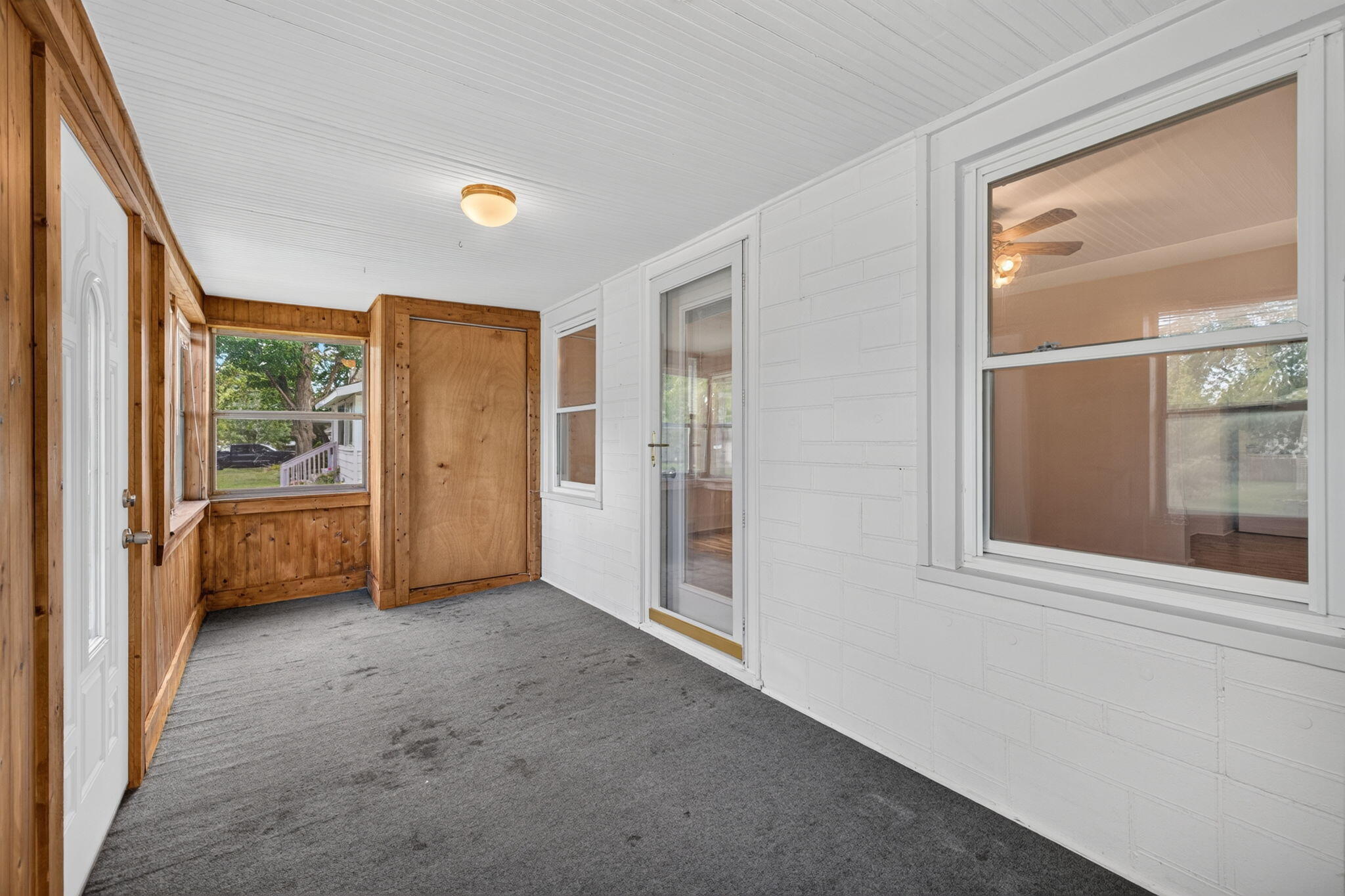1842 Mills Avenue Muskegon MI 49445