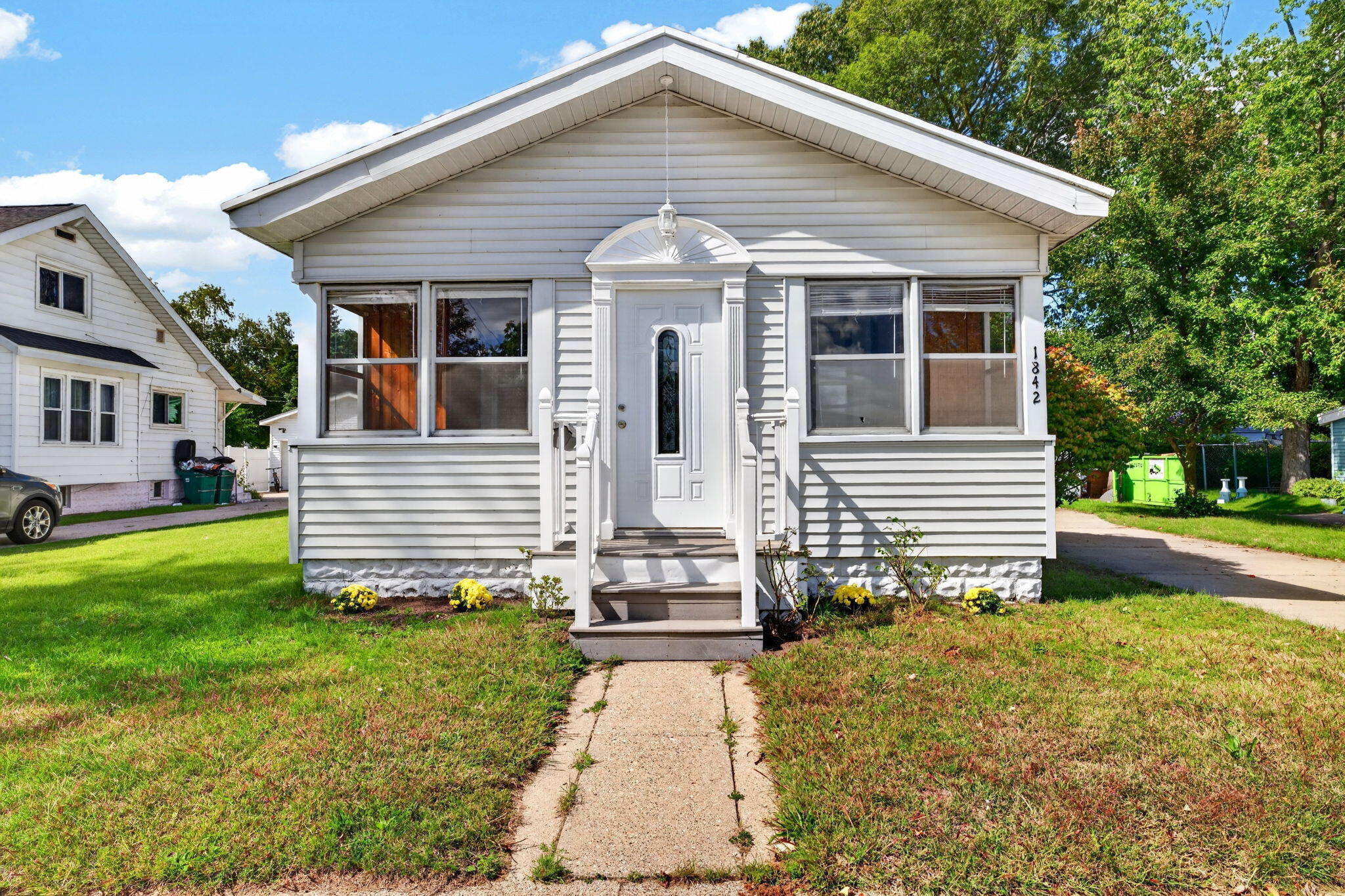 1842 Mills Avenue Muskegon MI 49445
