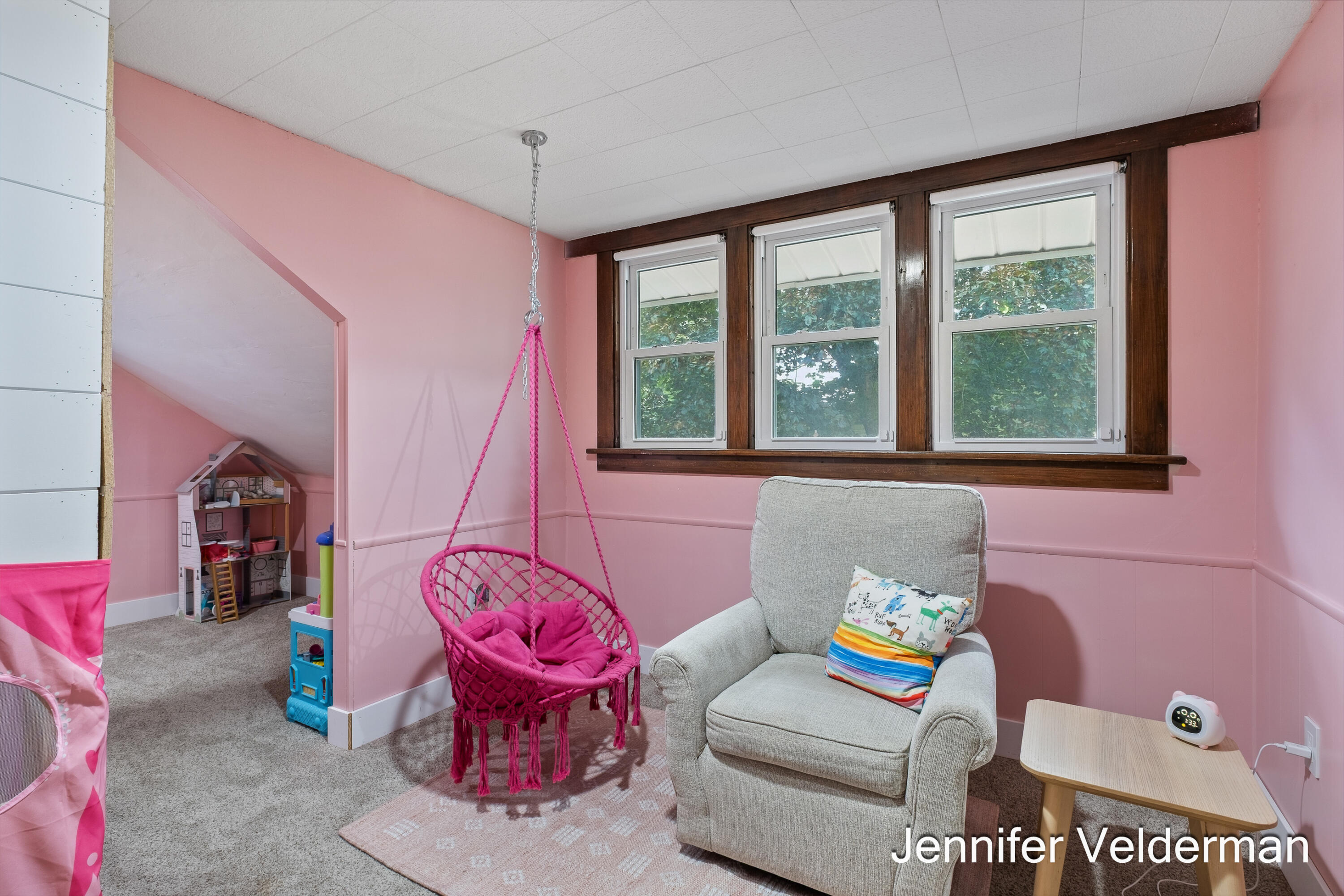 120 E Division Street NE Rockford MI 49341