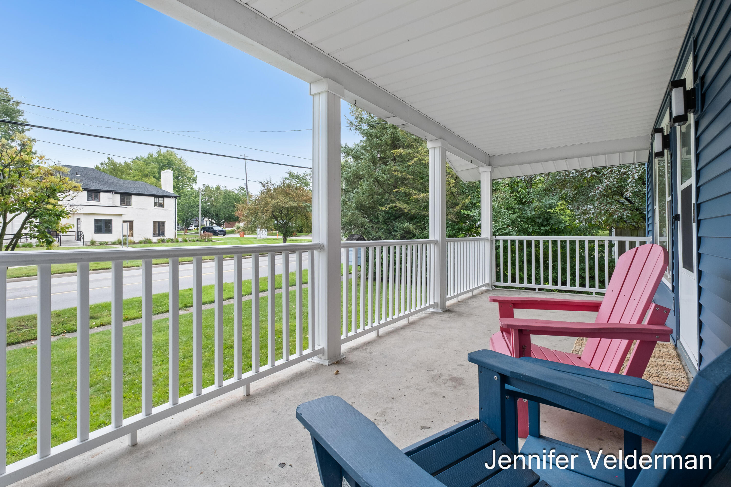 120 E Division Street NE Rockford MI 49341