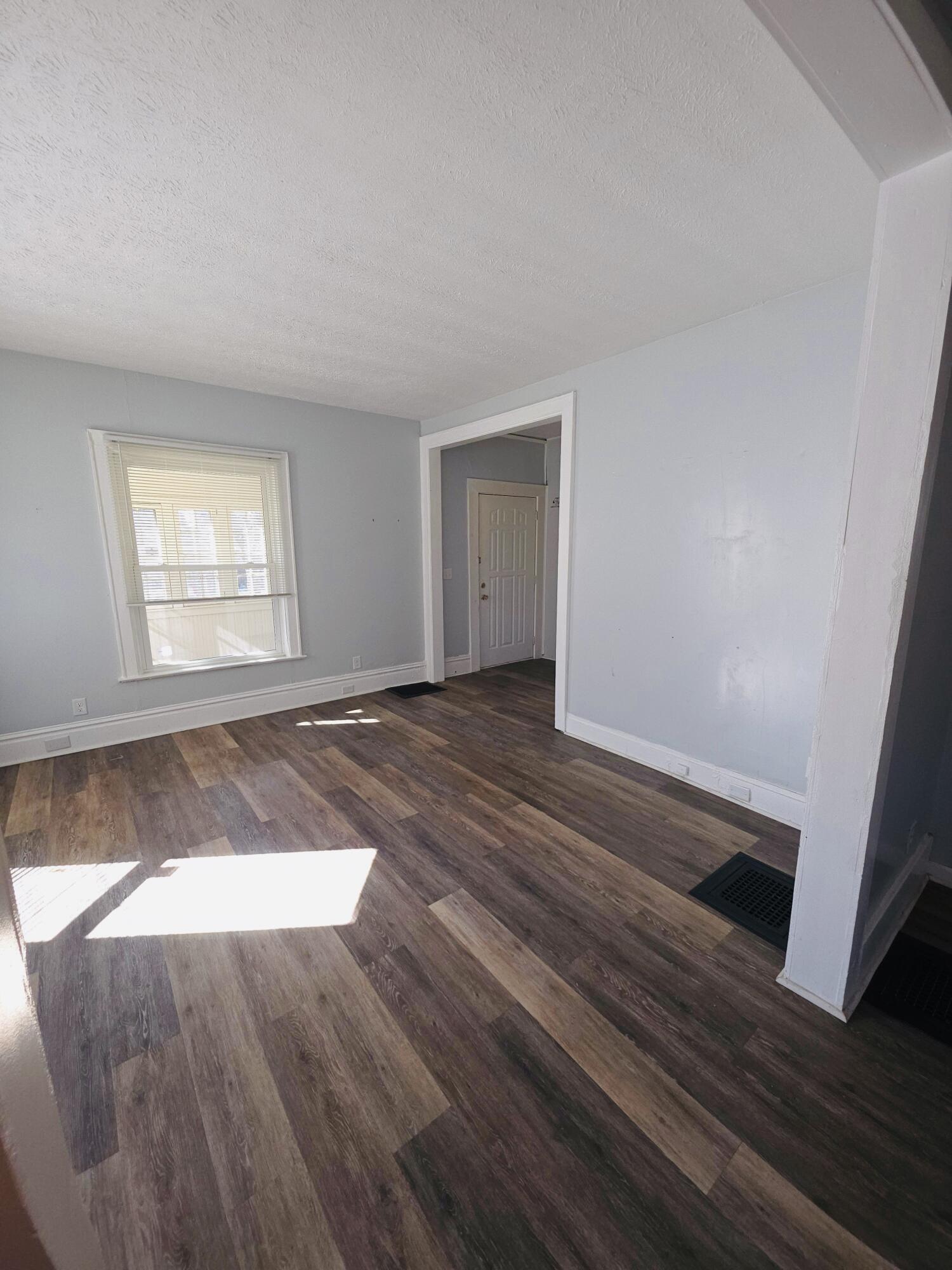 849 Bates Street SE Grand Rapids MI 49506