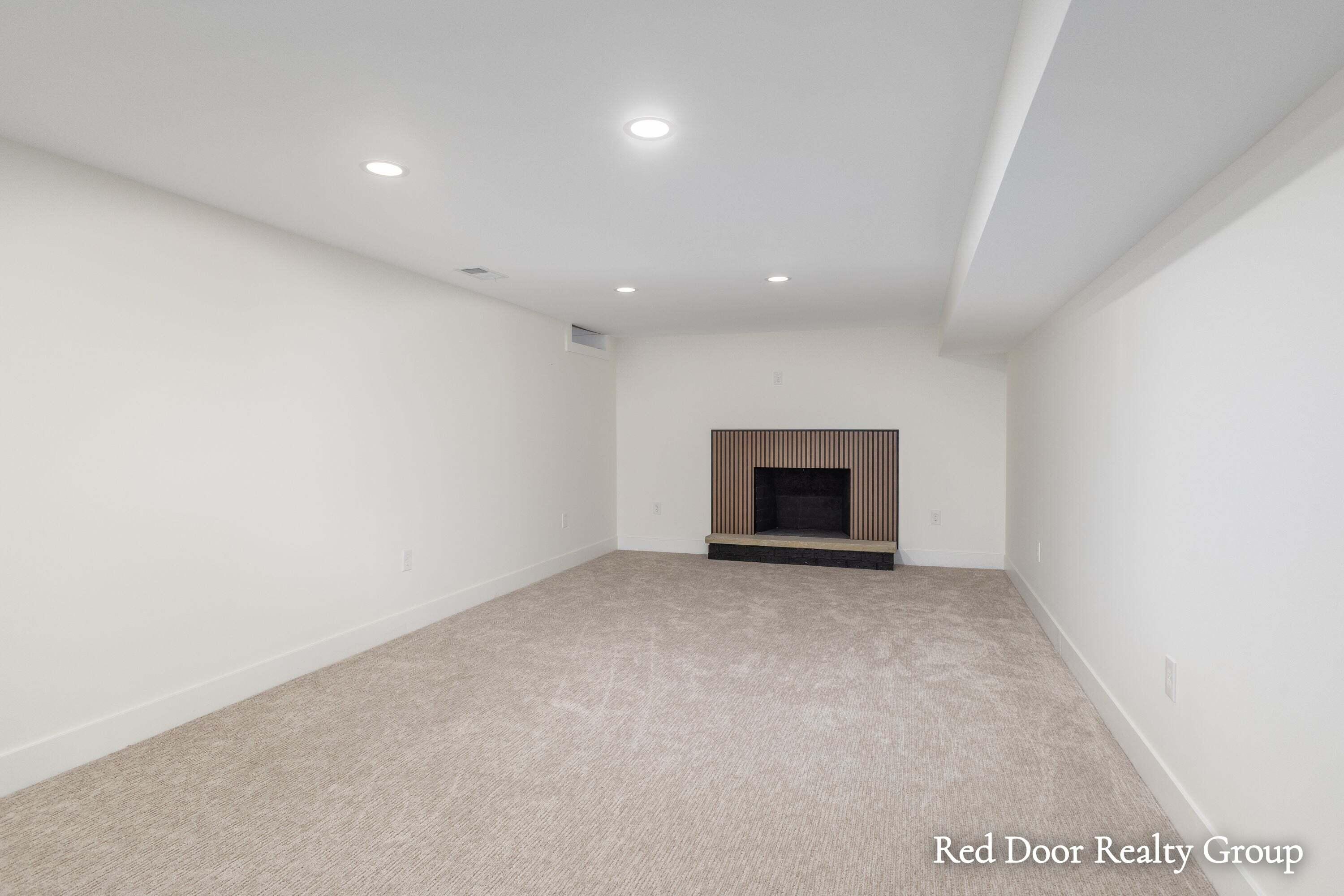 578 Arrowhead Avenue SE Grand Rapids MI 49546