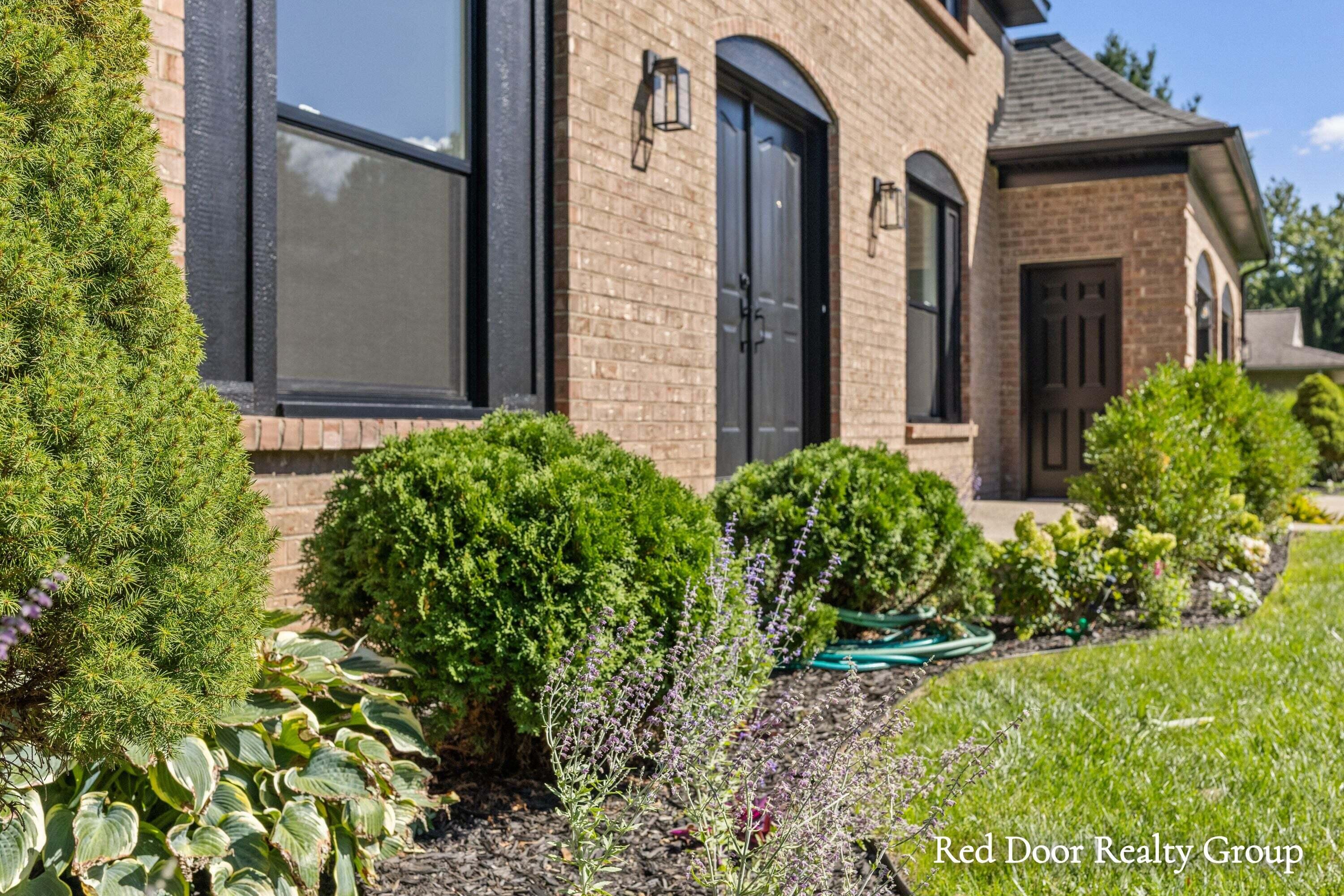 578 Arrowhead Avenue SE Grand Rapids MI 49546