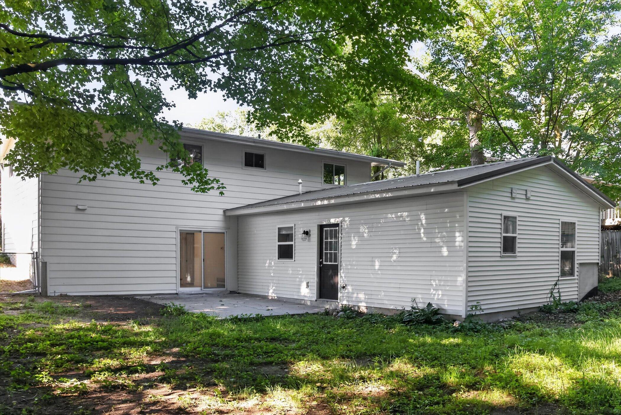 5043 New Orleans Street NE Rockford MI 49341