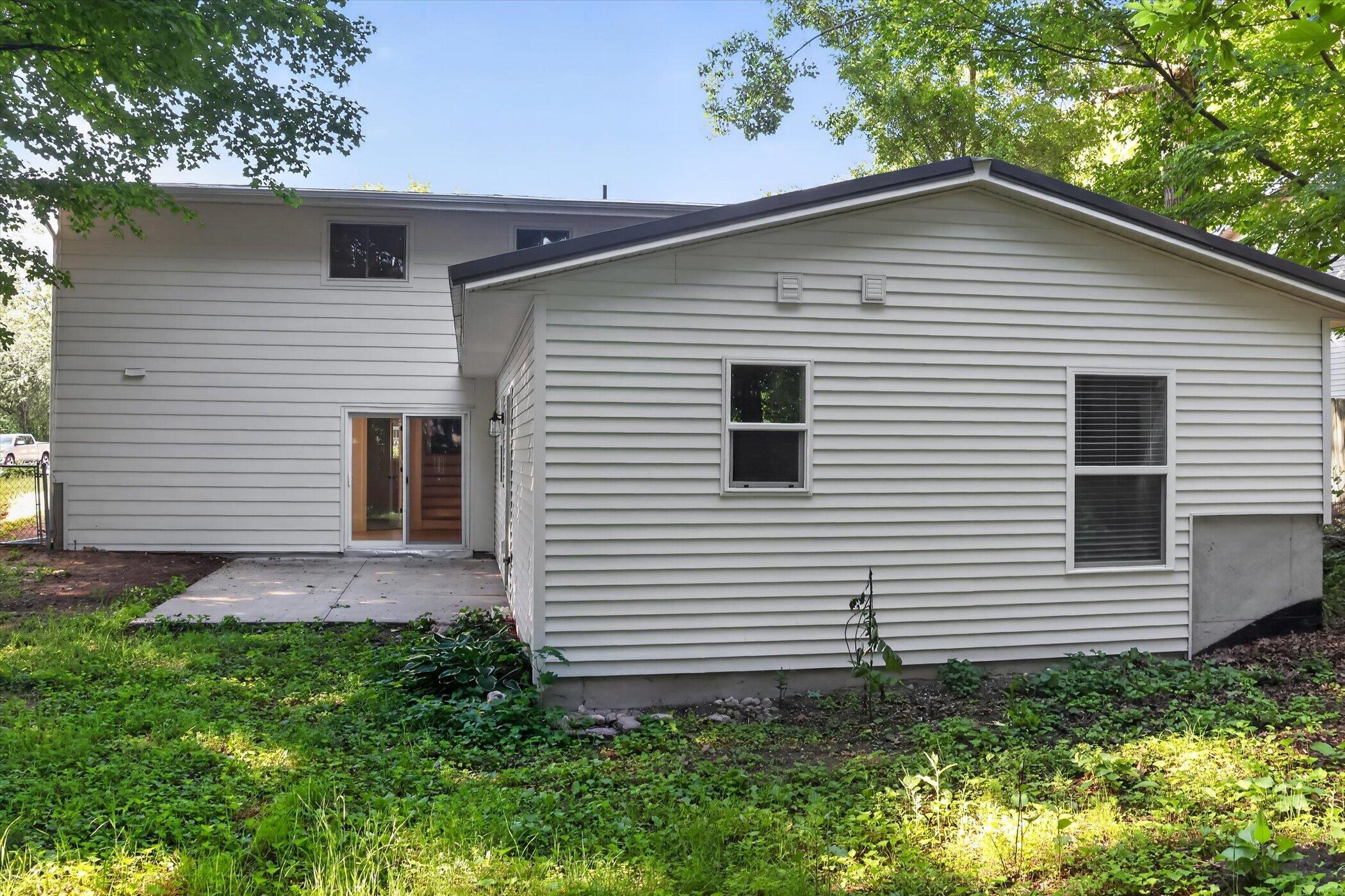 5043 New Orleans Street NE Rockford MI 49341