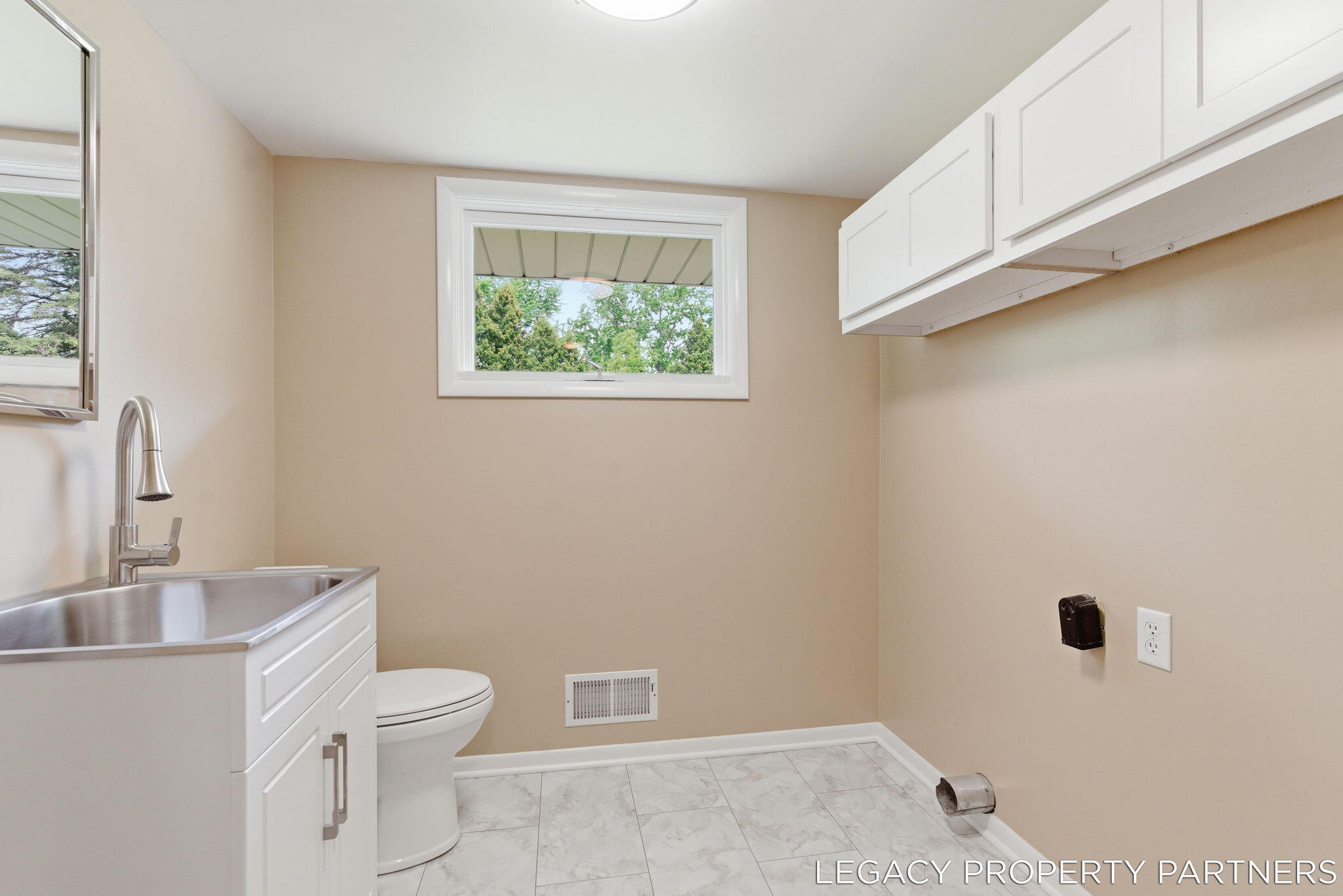 10625 Riley Street Zeeland MI 49464