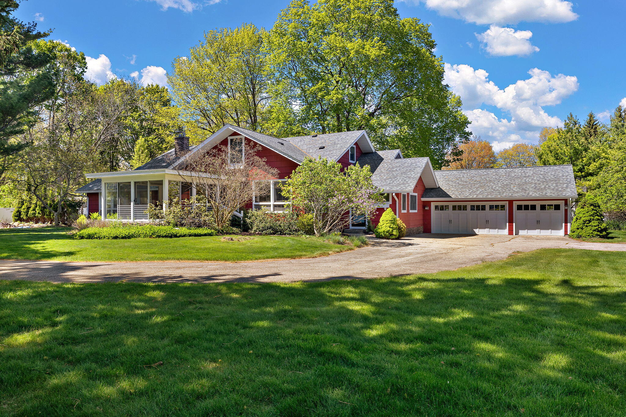 2305 Warner Drive Holland MI 49424
