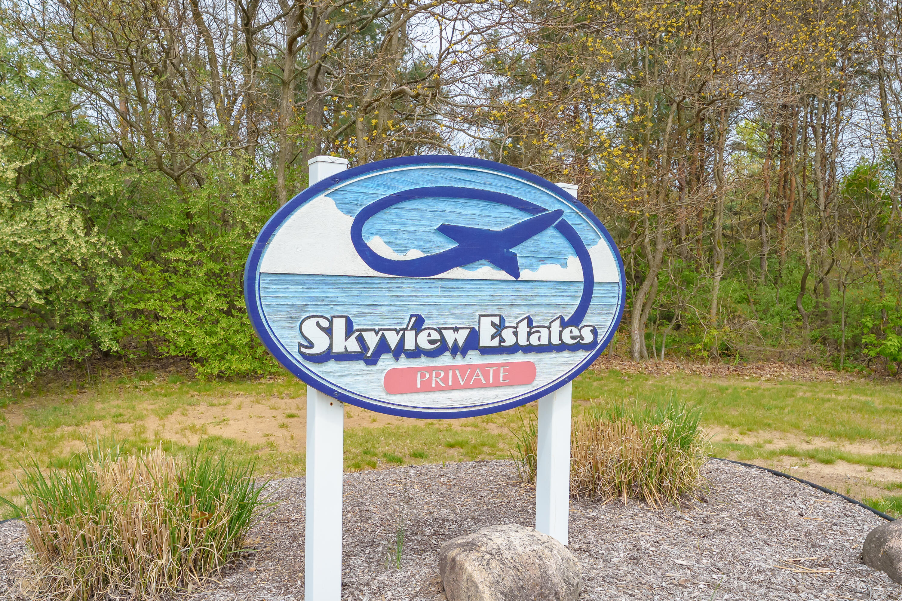 449 S Skyview Drive Kalamazoo MI 49009
