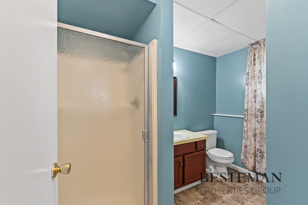 944 W Fennwood Circle Muskegon MI 49445