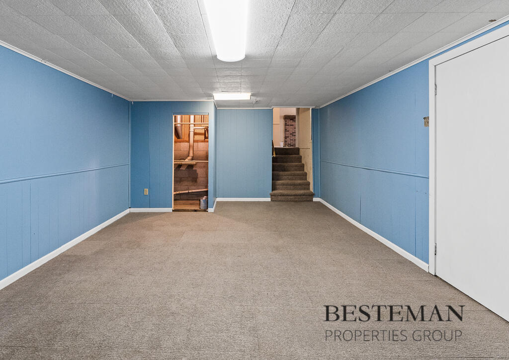 944 W Fennwood Circle Muskegon MI 49445