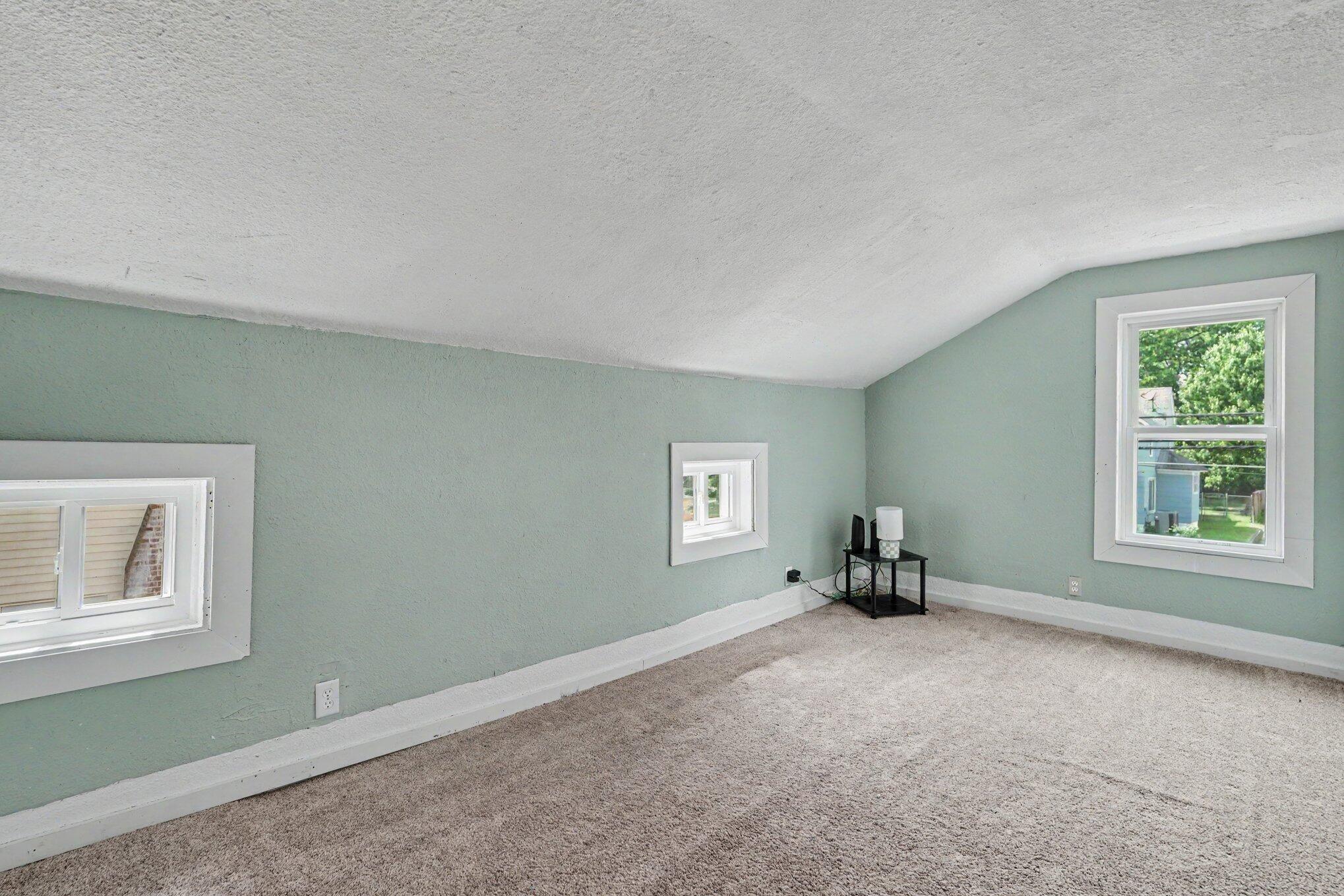 553 Ely Street Allegan MI 49010