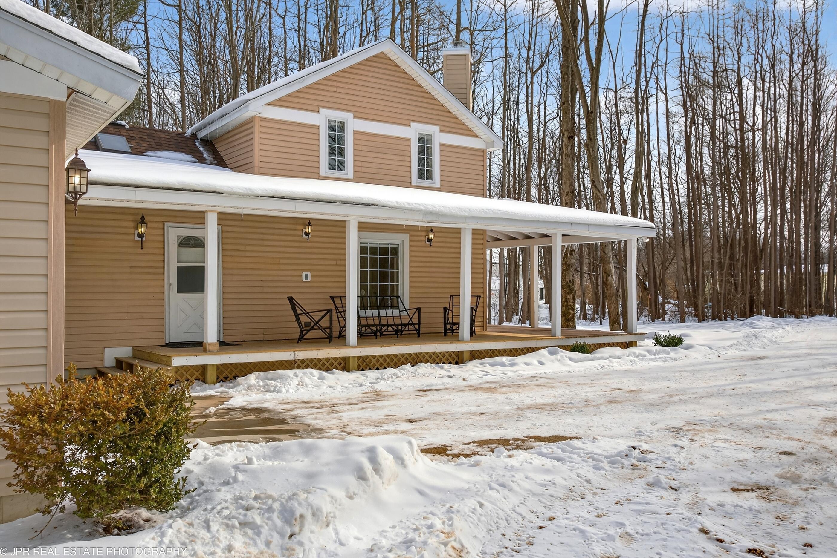 6811 116th Avenue Fennville MI 49408