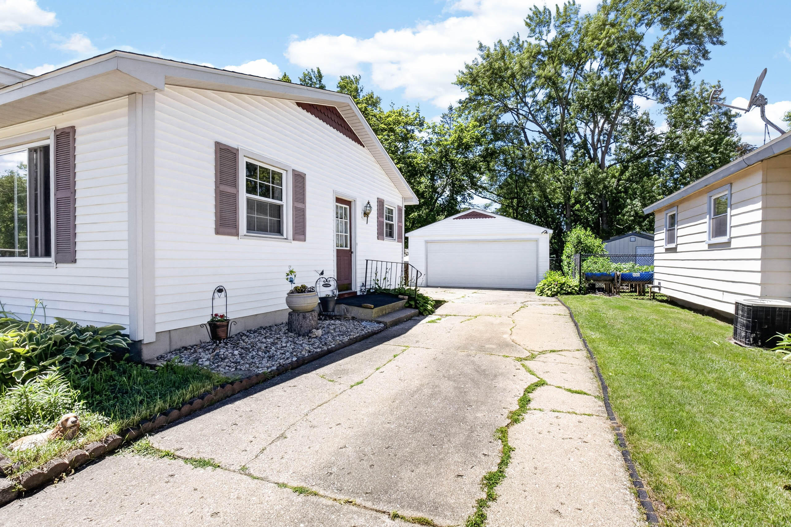 6704 Fescue Street Portage MI 49024