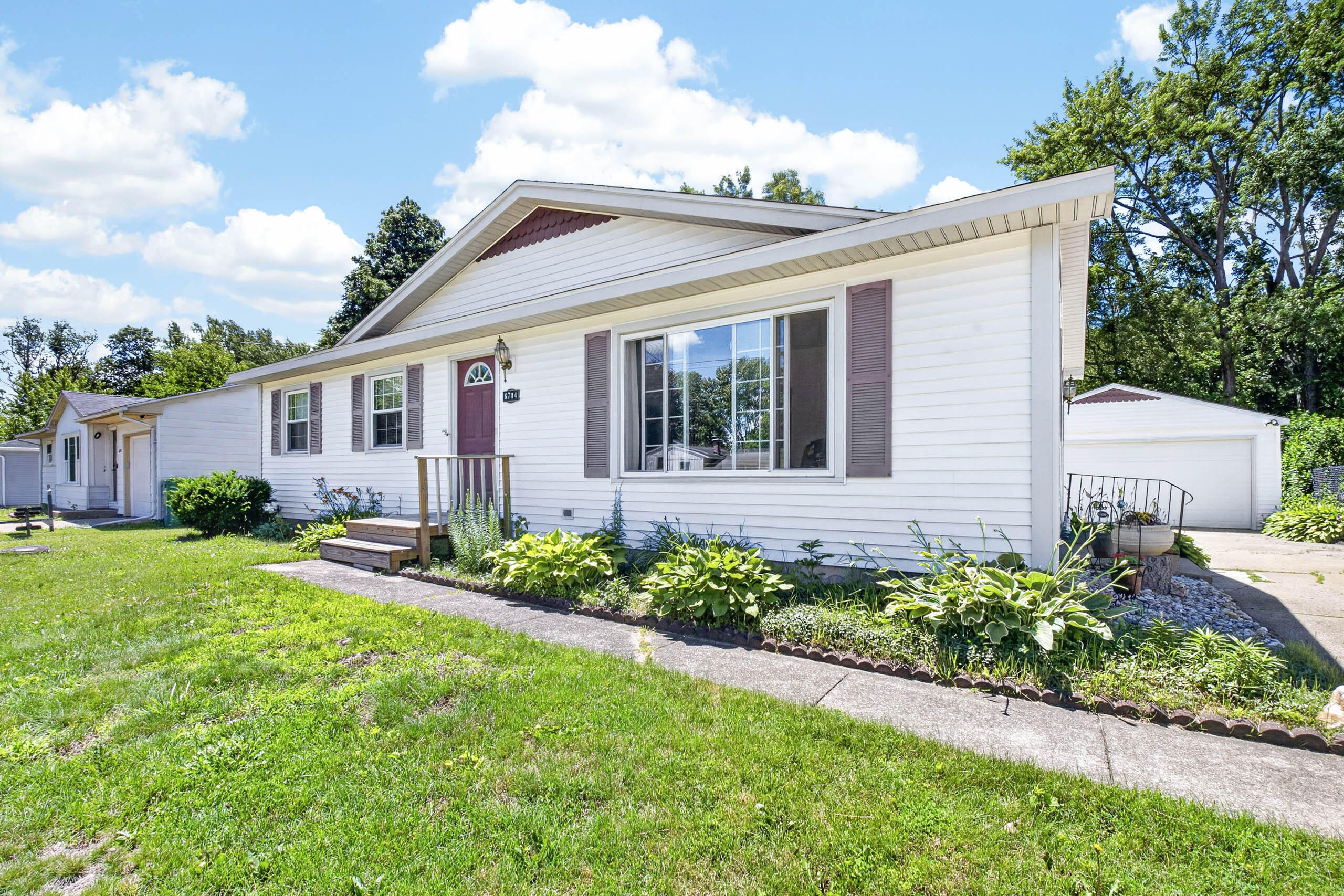 6704 Fescue Street Portage MI 49024