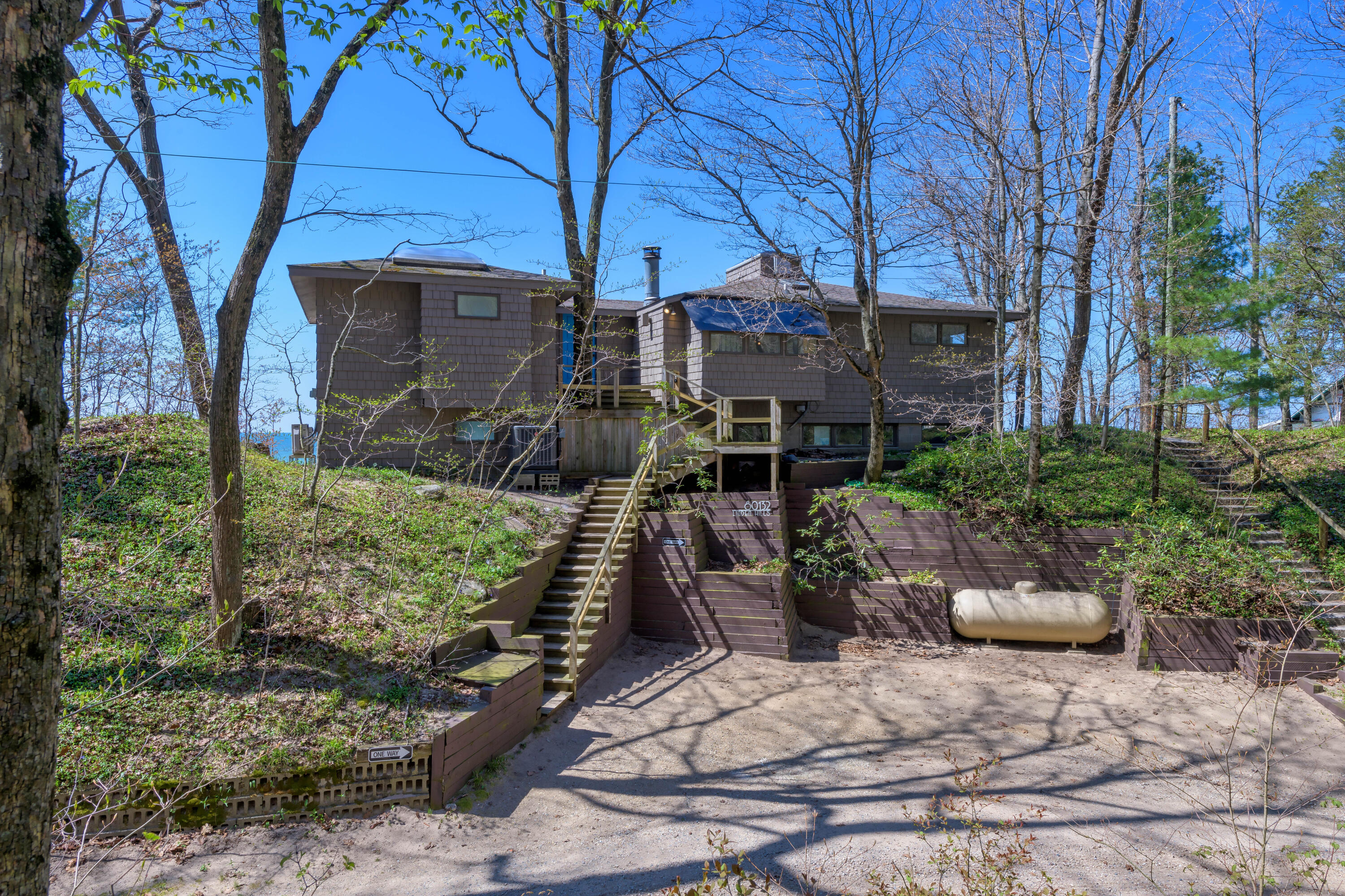 80132 Linden Hills Street Covert MI 49043