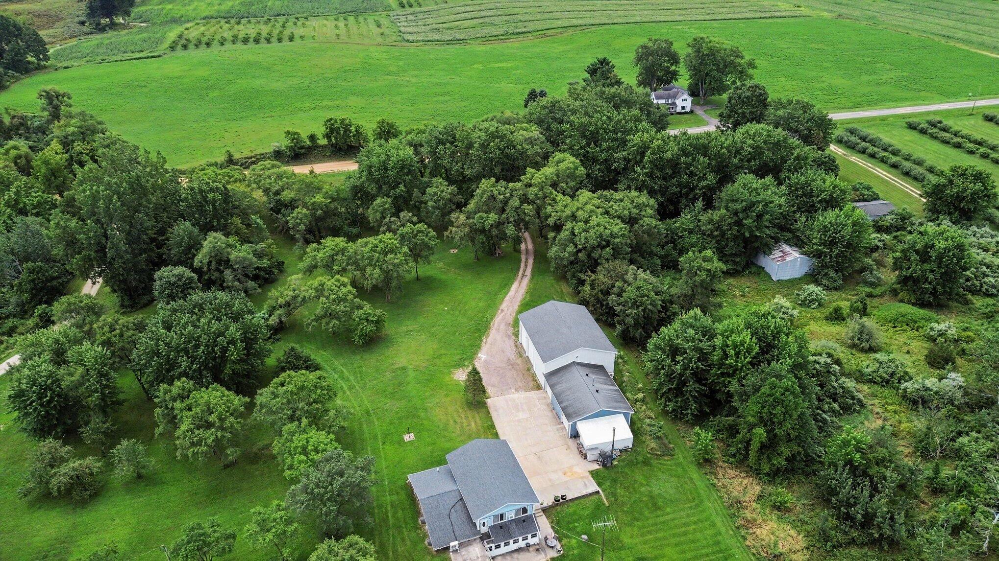 6793 Carmody Road Coloma MI 49038