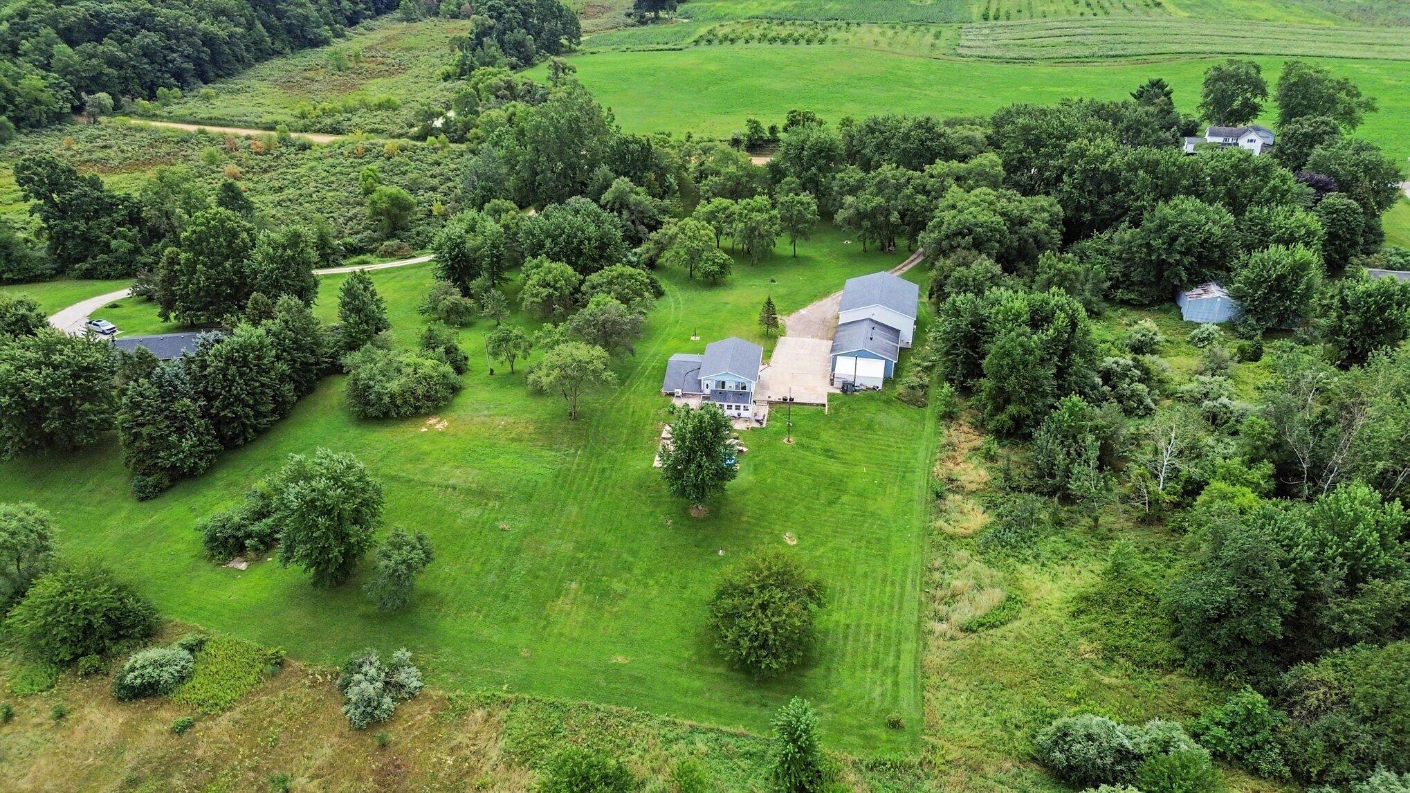 6793 Carmody Road Coloma MI 49038
