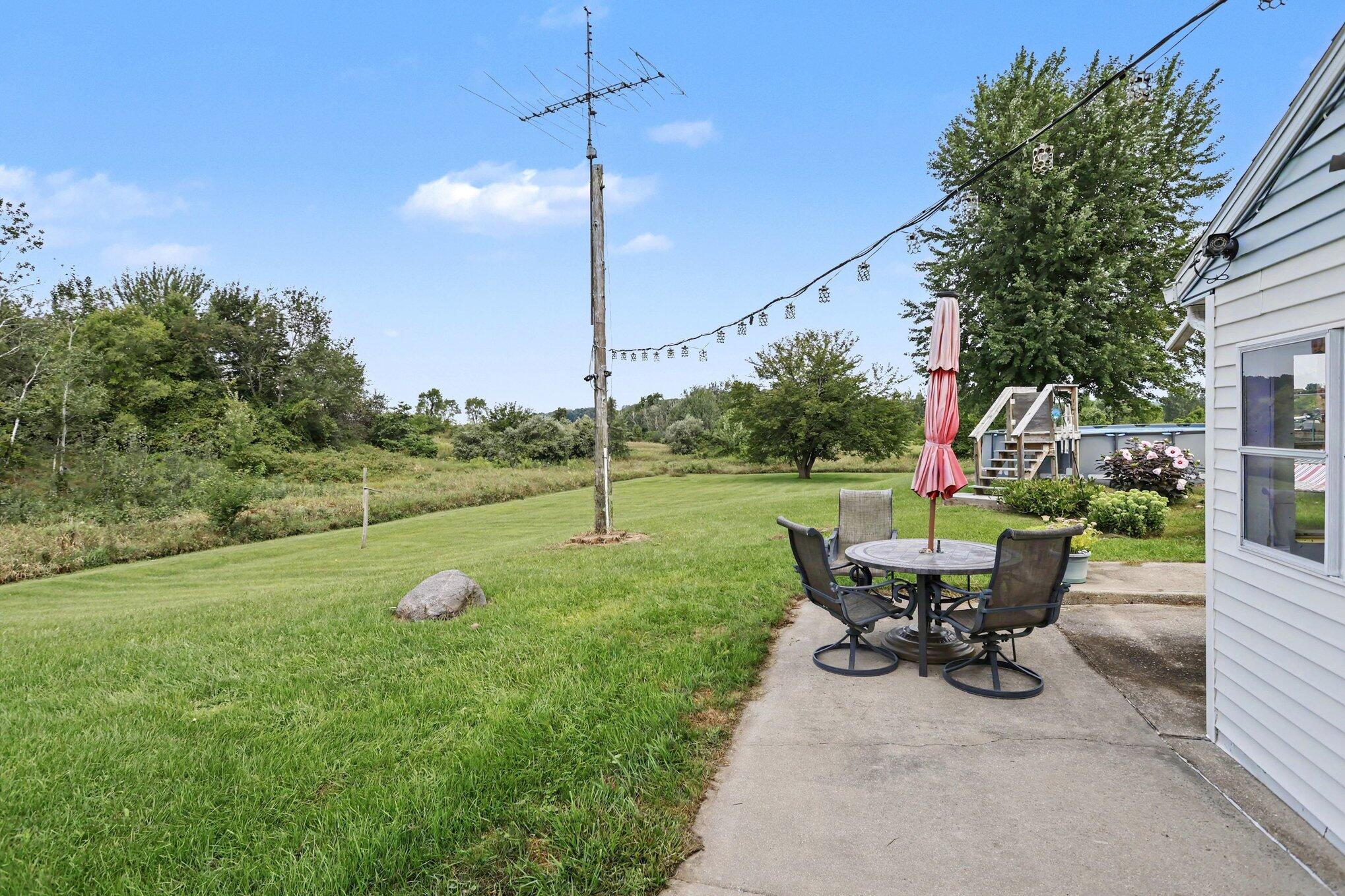 6793 Carmody Road Coloma MI 49038
