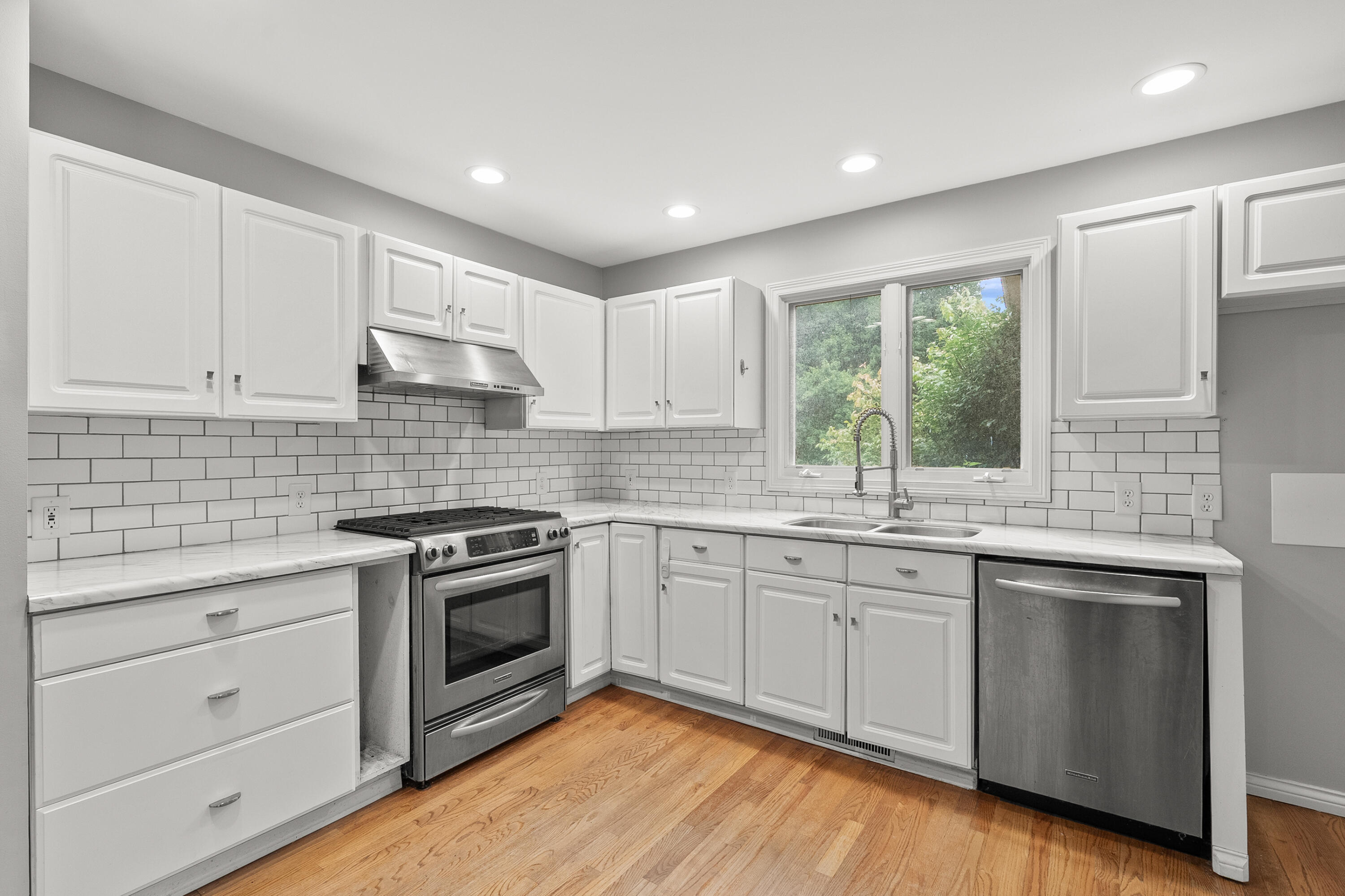 68377 Riverview Drive South Haven MI 49090