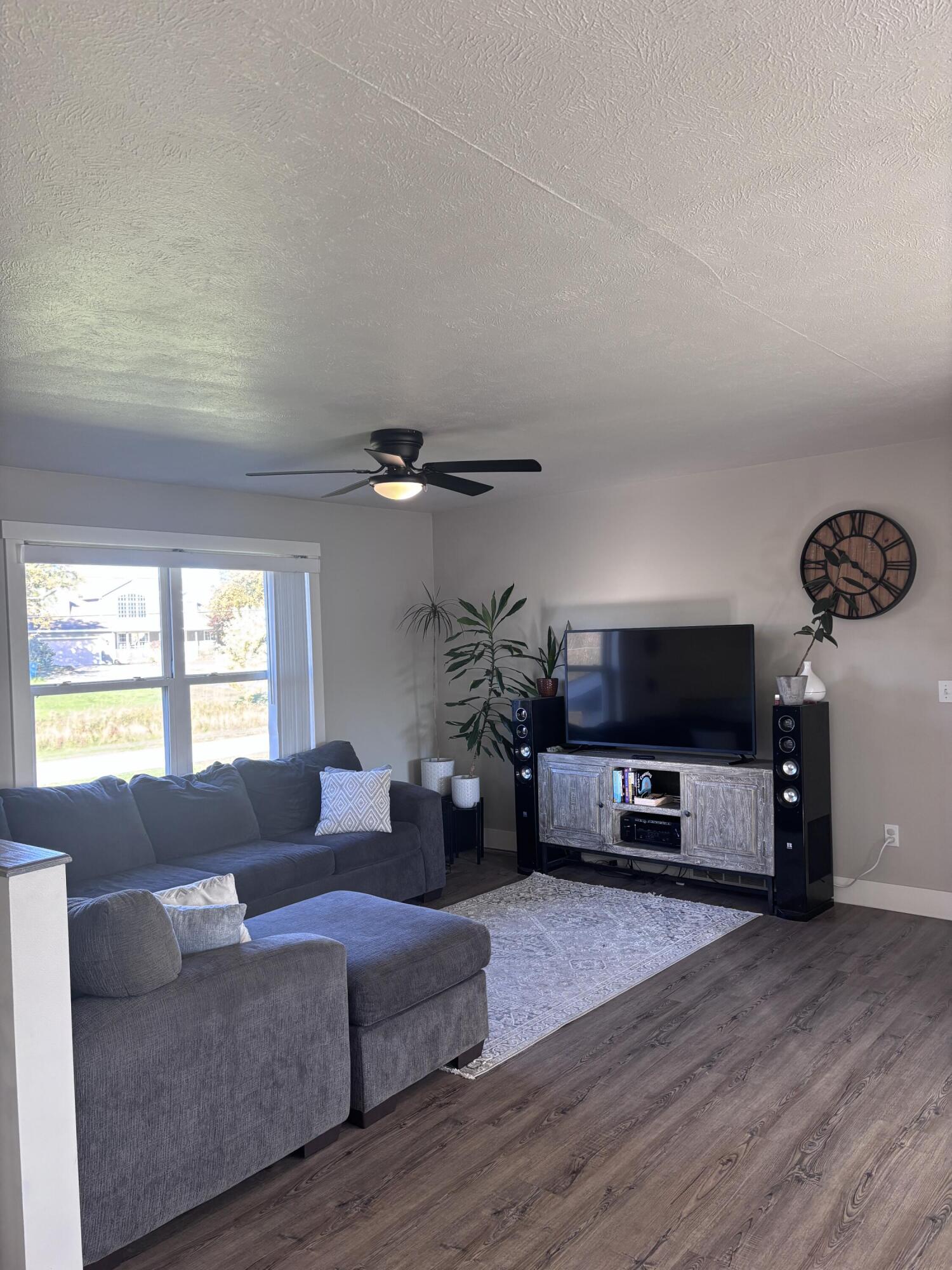 5934 Sandy Way Zeeland MI 49464