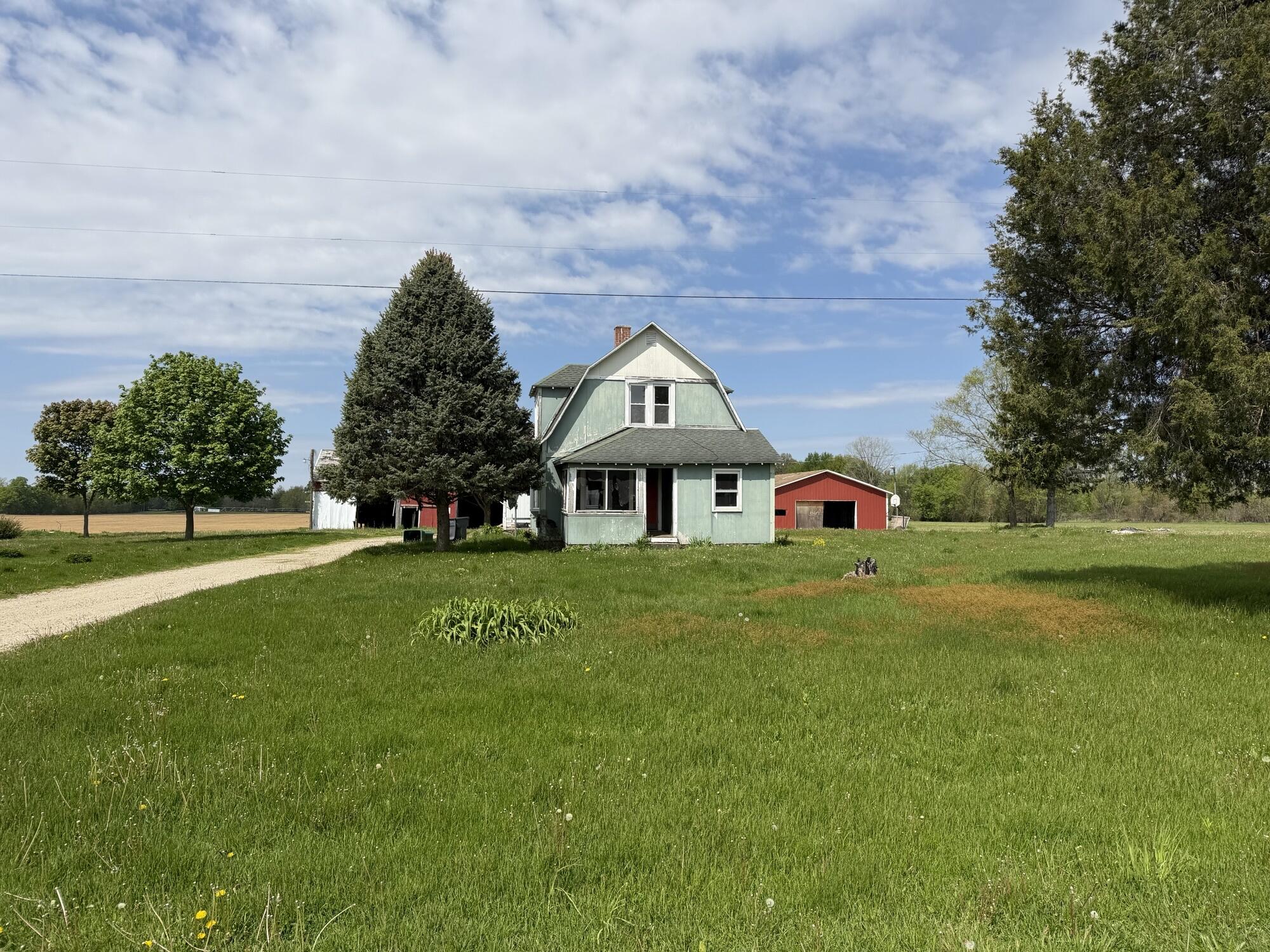 91402 Celery Center Road Decatur MI 49045