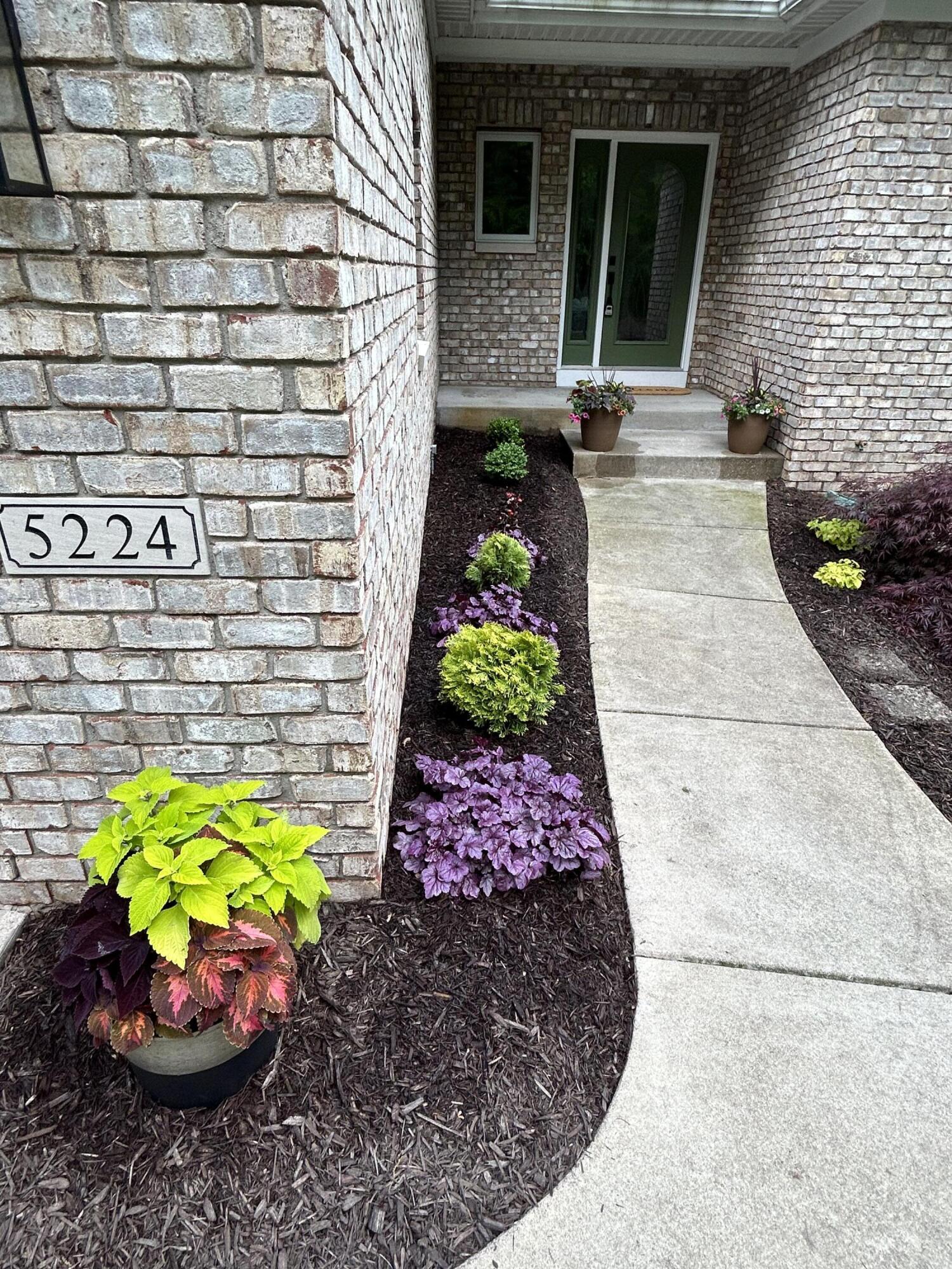 5224 Bonasa Drive NE Rockford MI 49341