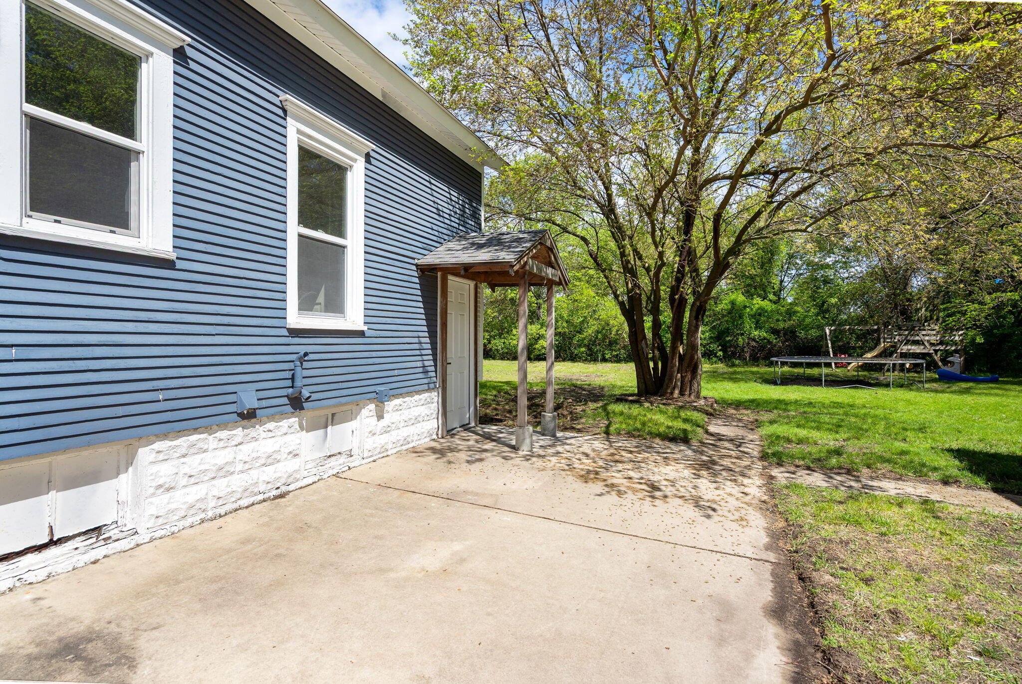 732 Wood Street Muskegon MI 49442