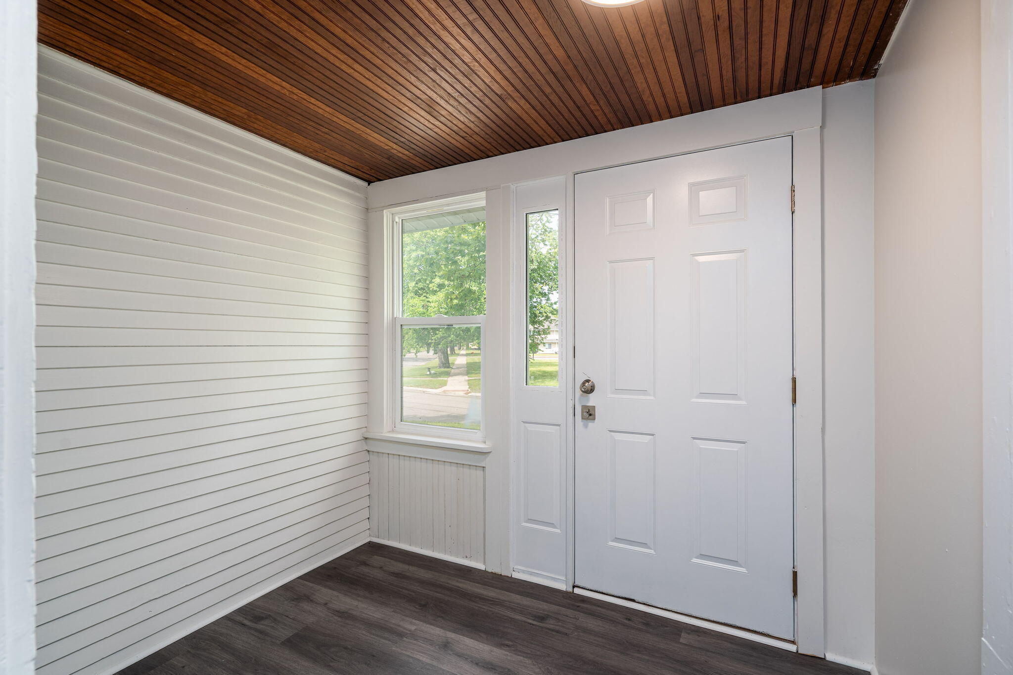 732 Wood Street Muskegon MI 49442