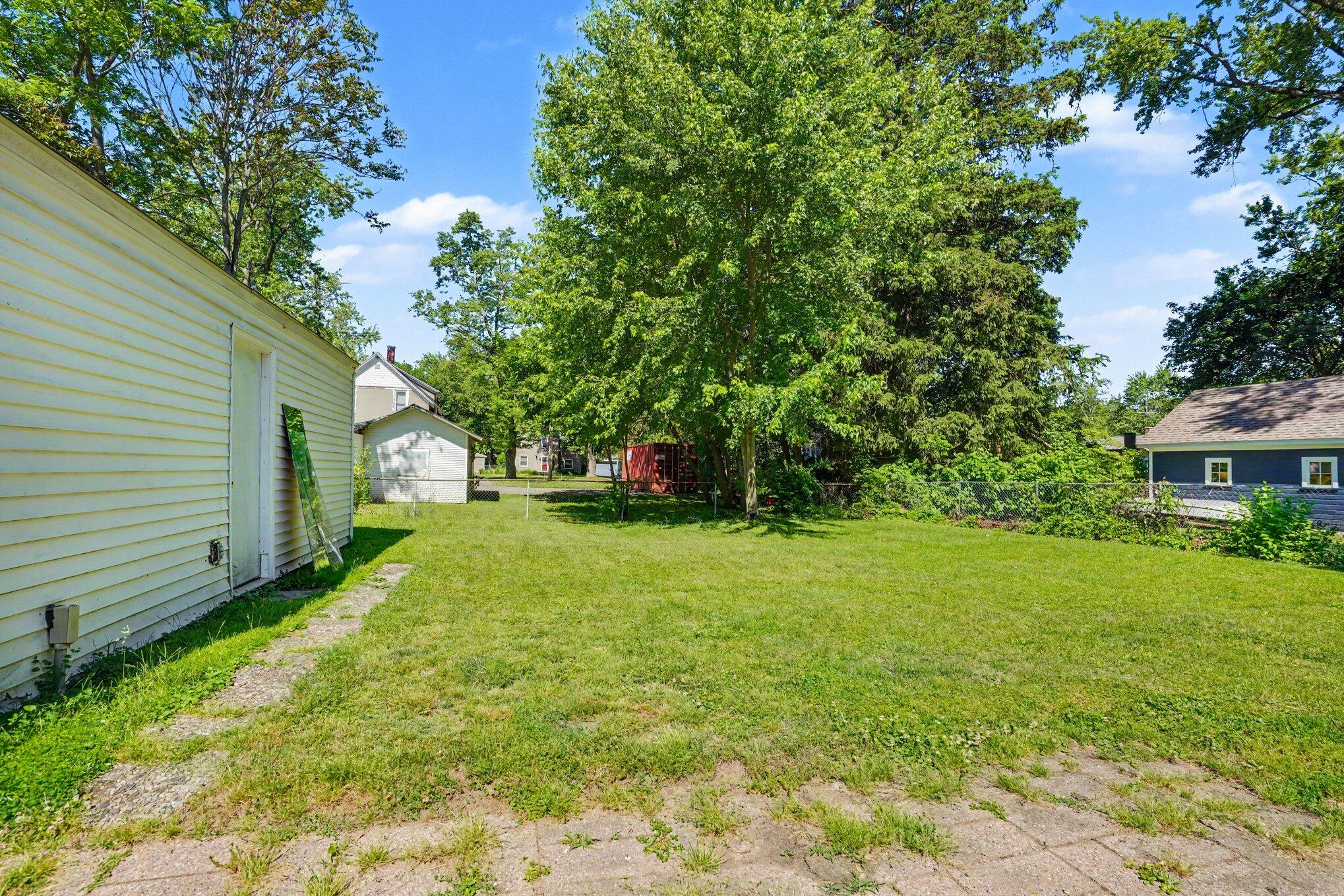 1425 Sunnyside Drive Kalamazoo MI 49048