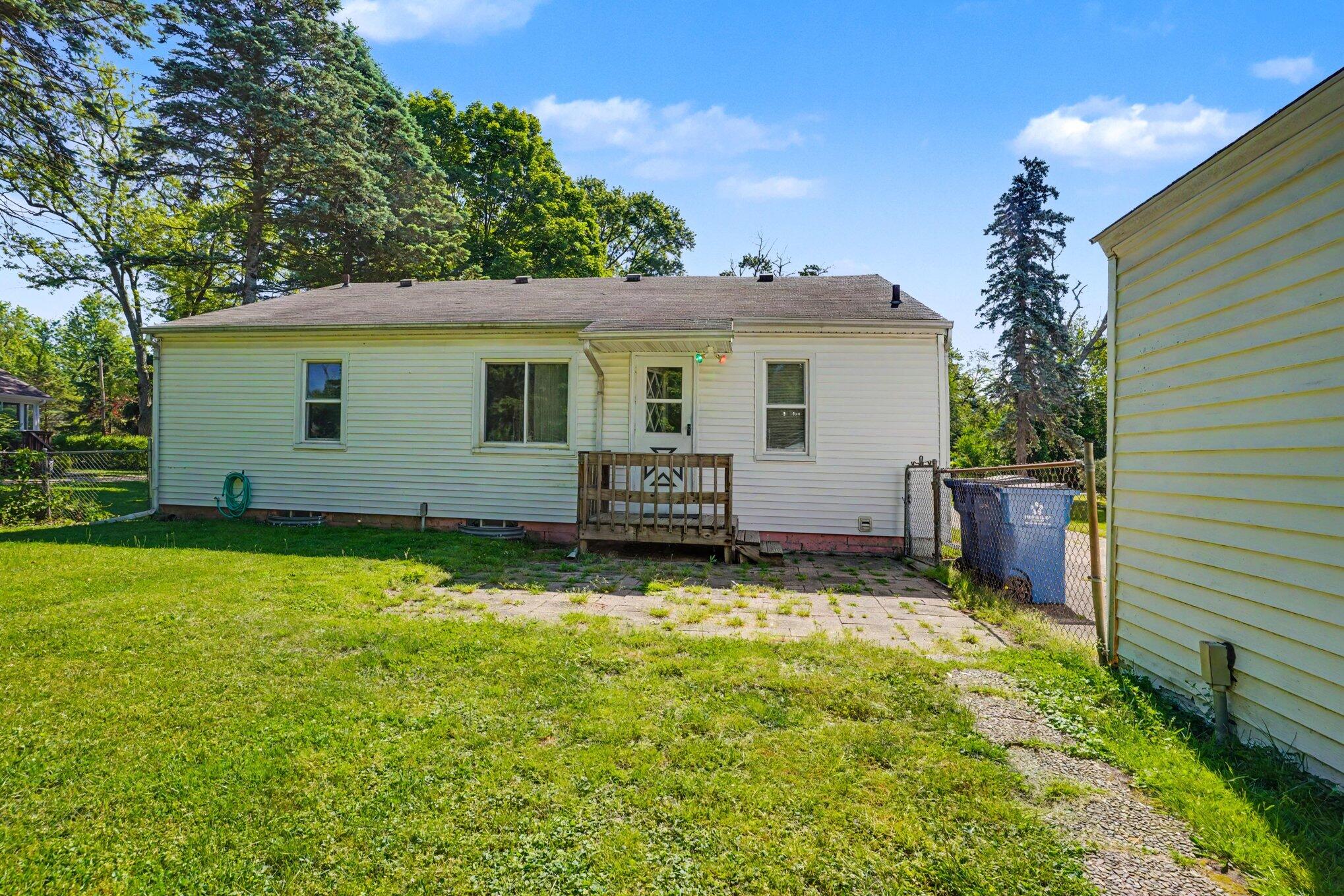 1425 Sunnyside Drive Kalamazoo MI 49048