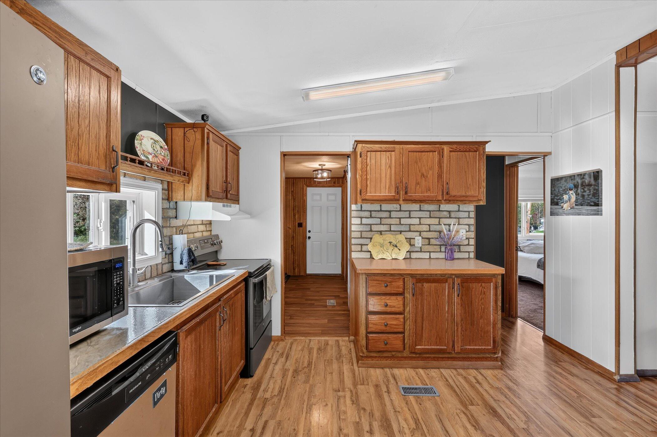 3216 136th Avenue Hamilton MI 49419