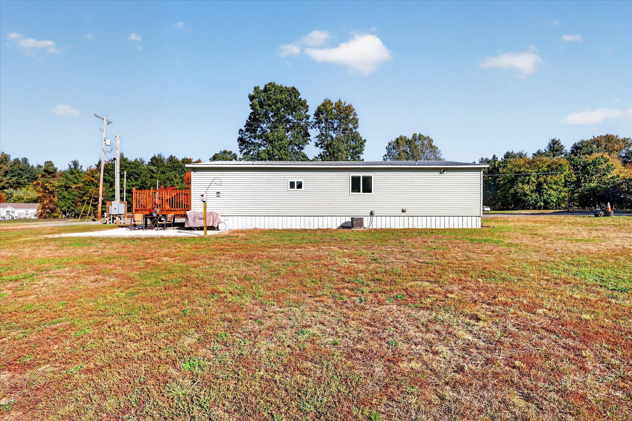 3216 136th Avenue Hamilton MI 49419