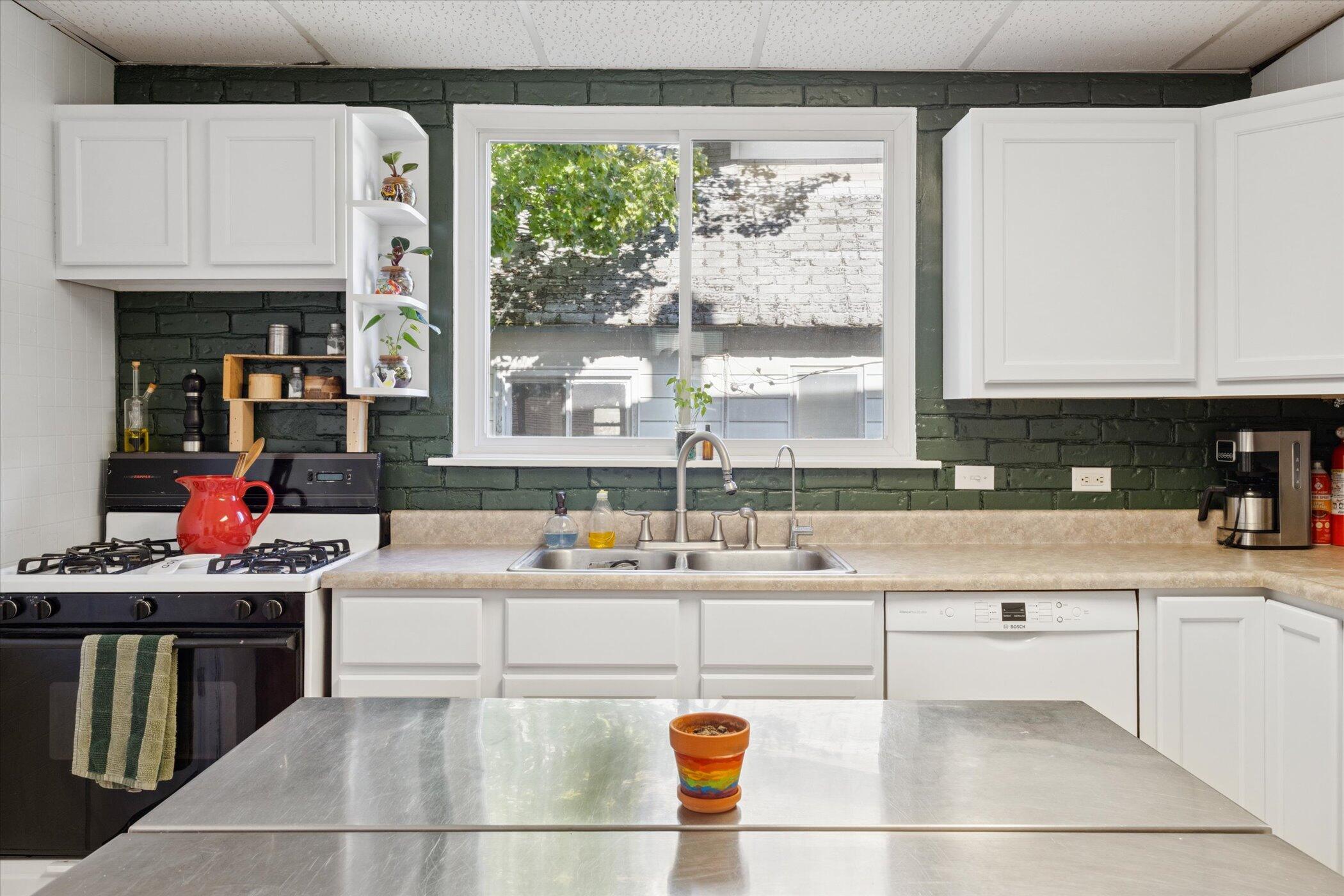 205 Lane Avenue NW Grand Rapids MI 49504