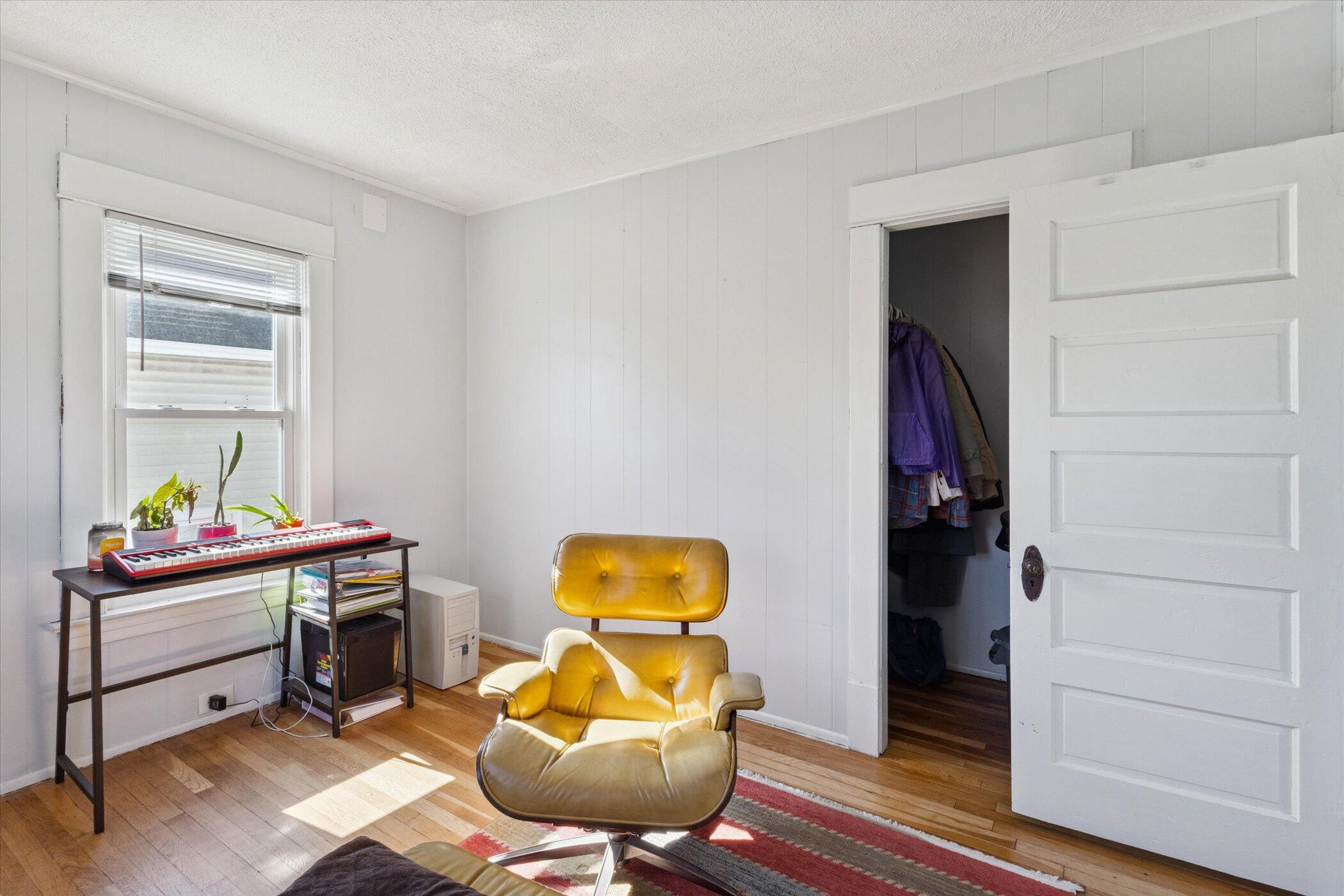 205 Lane Avenue NW Grand Rapids MI 49504