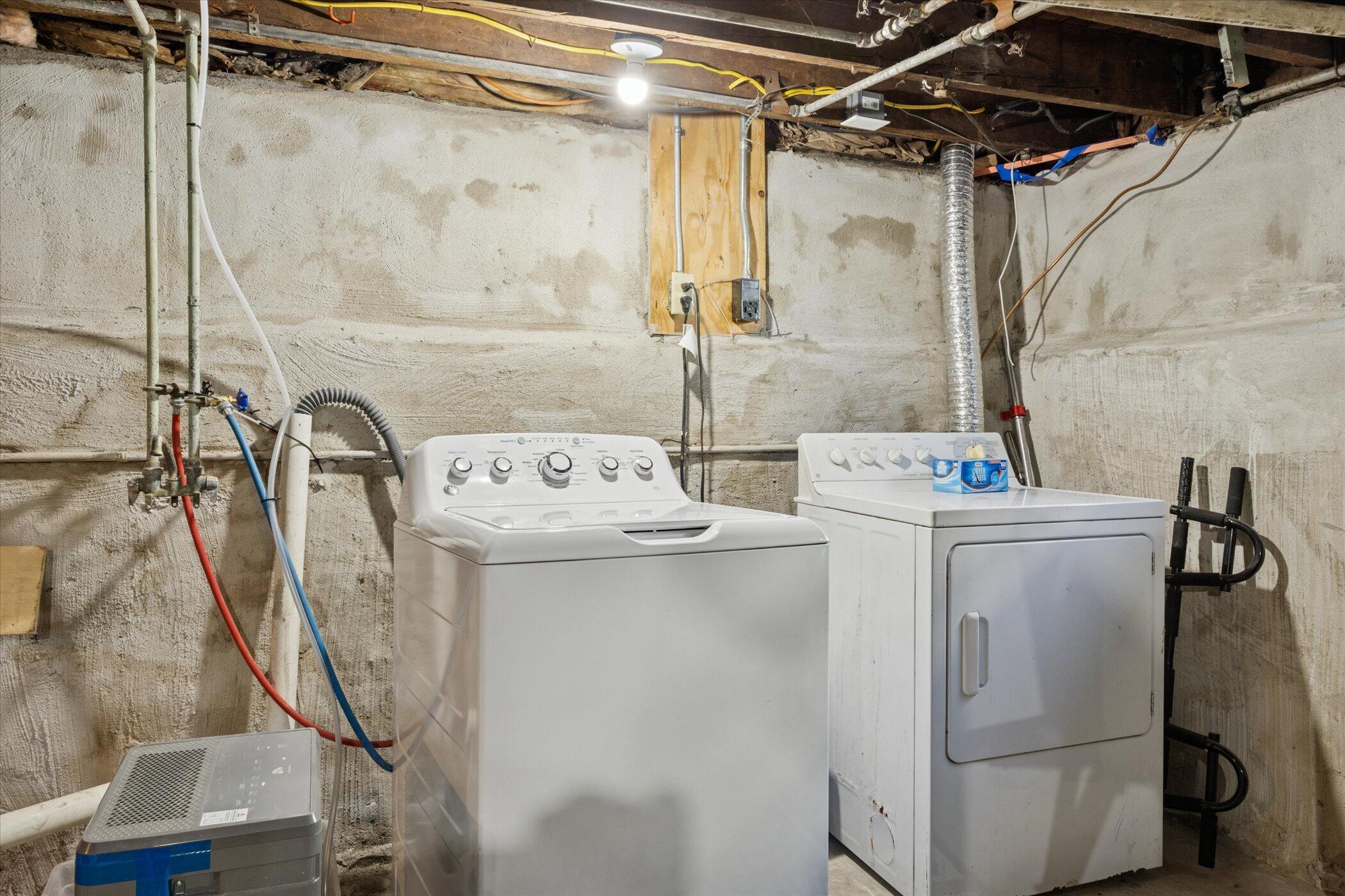 205 Lane Avenue NW Grand Rapids MI 49504